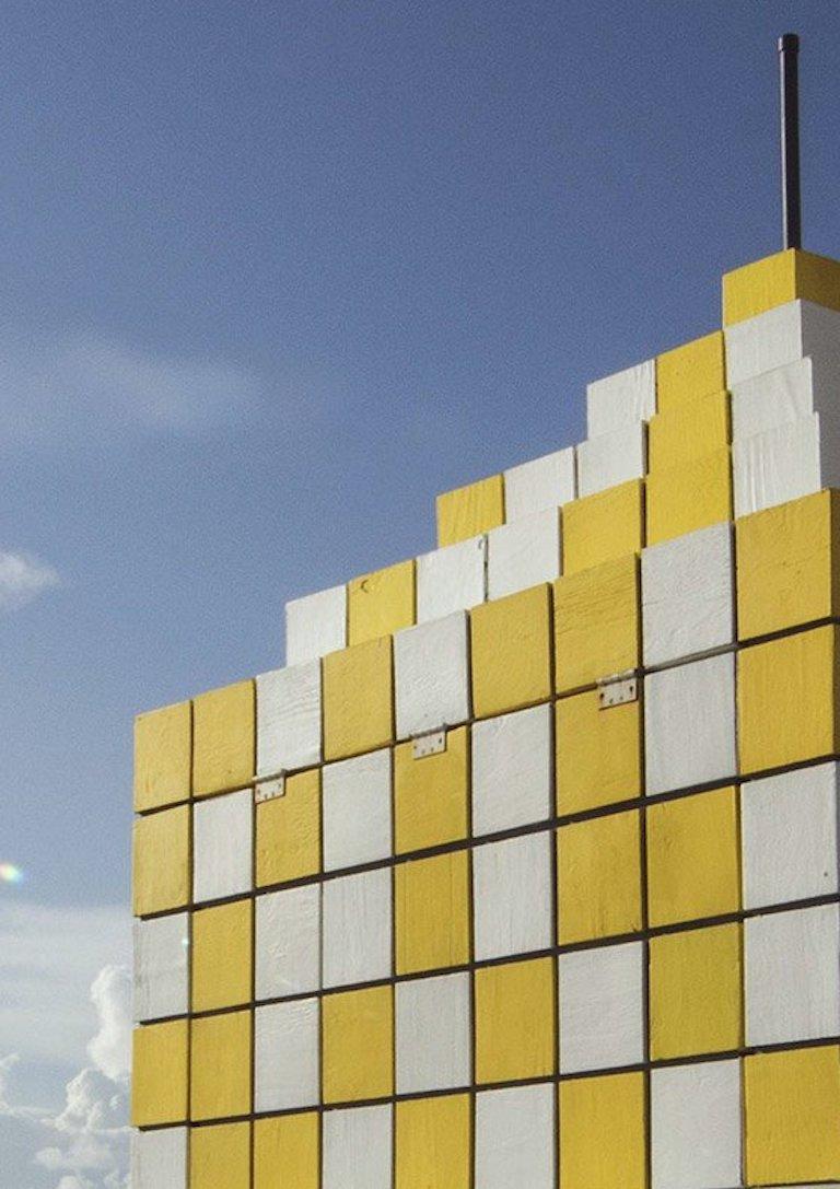 Rubik's Cube. Architektonische Farbfotografie in limitierter Auflage (Zeitgenössisch), Photograph, von Juan Pablo Castro