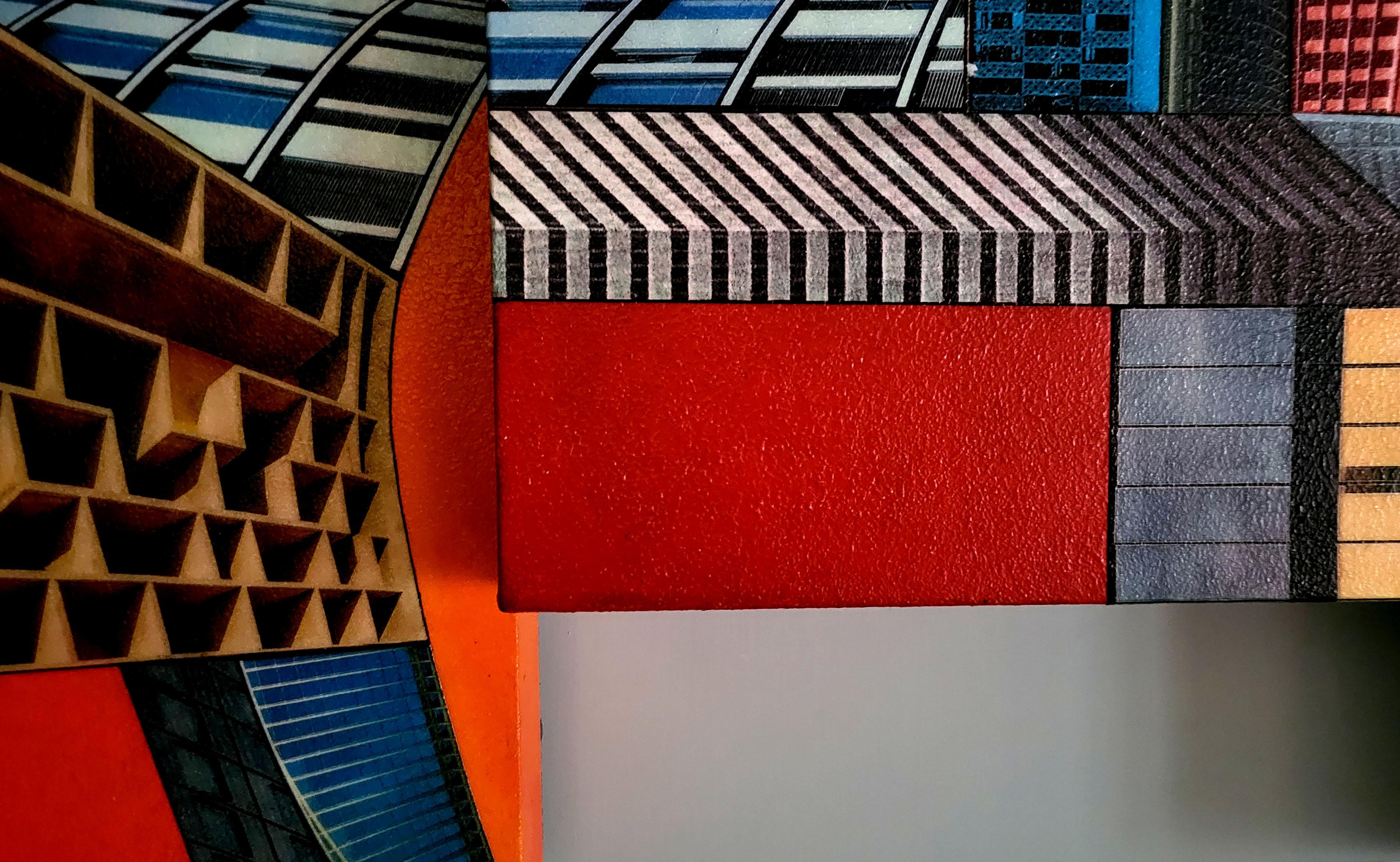 Cyberurban 3D (L3). Futuristisches farbenfrohes abstraktes konstruktivistisches Gemälde
Acrylfarbe, Mischtechnik auf Leinwand und Holzplatte. 2021
Abmessungen in cm: 98 x 120 x 8 cm. 
In Zoll: 38,58