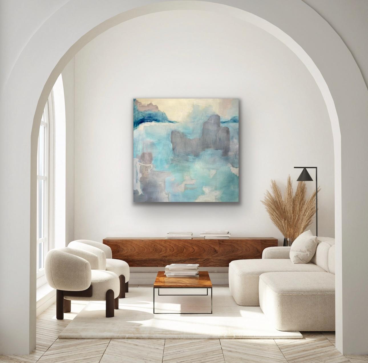 A Misty Bay, Meer, blaugrün, weiß, Klippen, Felsformationen (Abstrakter Impressionismus), Painting, von Juanita Bellavance 