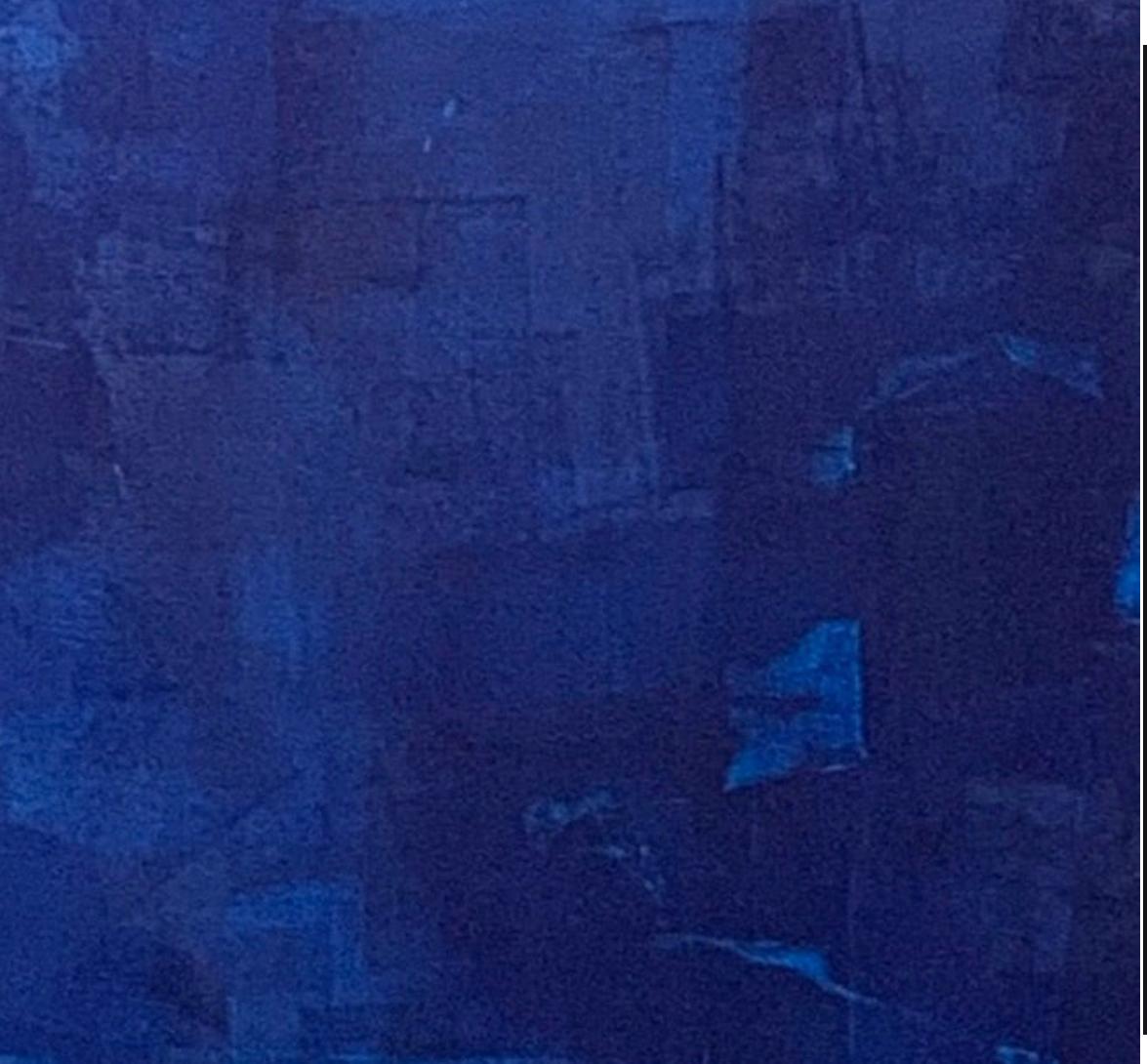 Cette peinture impressionniste contemporaine représente l'océan le plus profond avec ses bleus et ses textures variées.