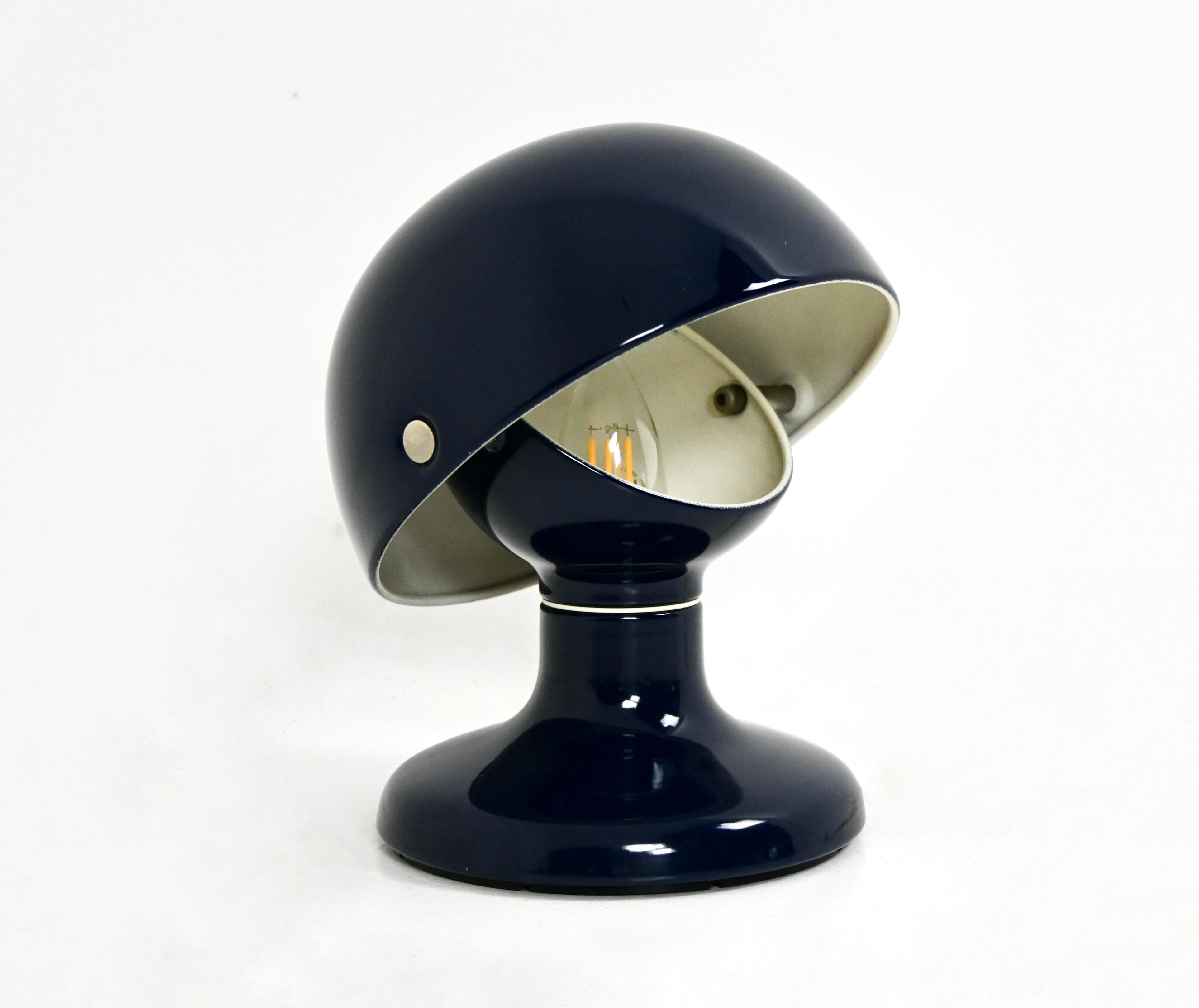 Blue metal lamp by Afra & Tobia Scarpa for Flos, Model: Jucker. Tilting lamp top. Wear due to time and age.
FOR SHIPPING, REQUEST US FOR RECEIVE THE BEST PRICE

   
