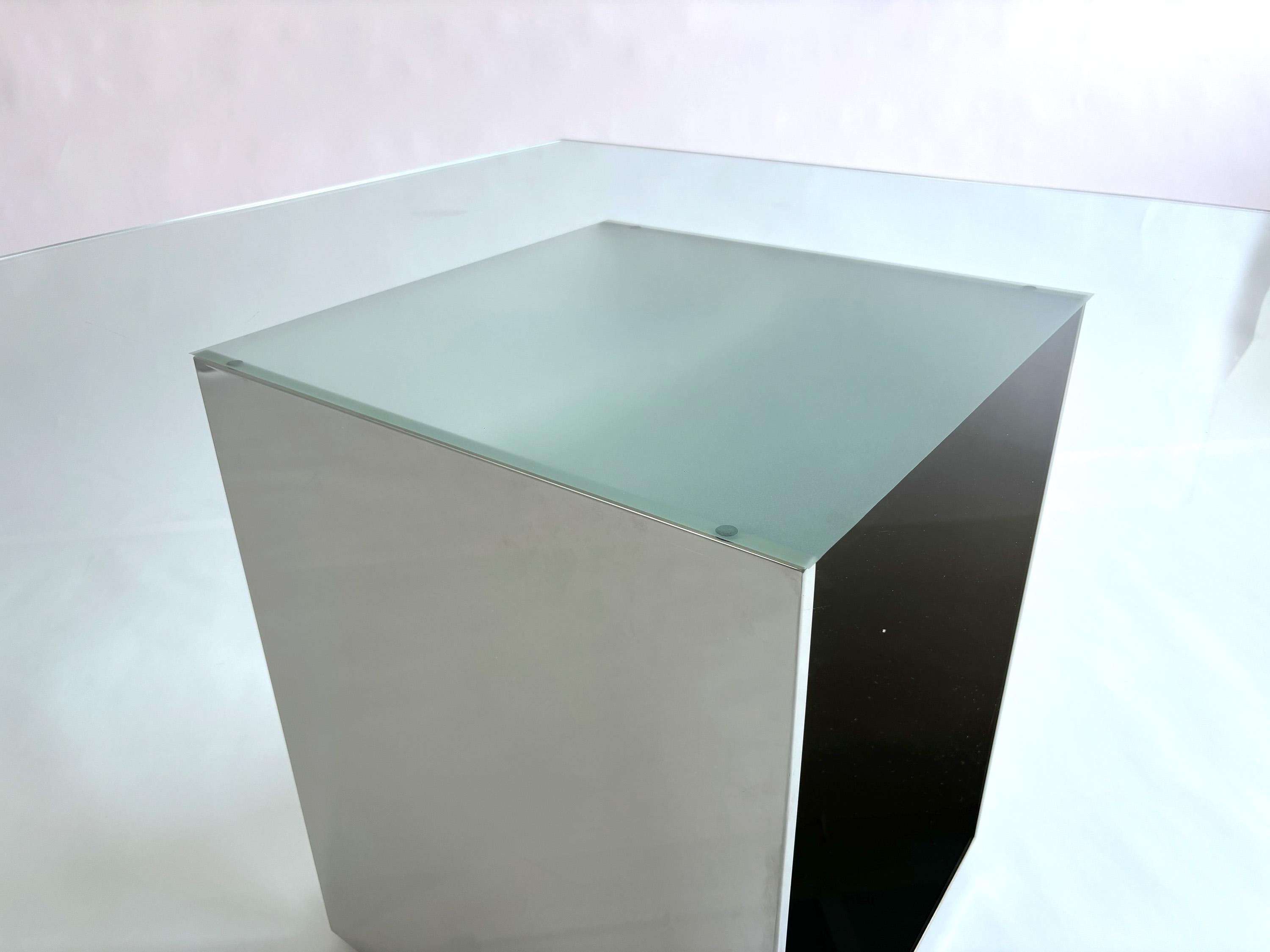 Acier Table Judd de Gabriele et Oscar Buratti en vente