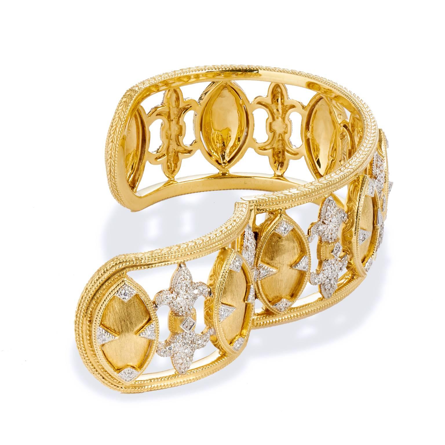 Jude Frances Marquis Fleur 2.28 carat Diamond and 18 karat Gold Cuff Bracelet

Combining classic elegance with on trend shapes and styles, Jude Frances Jewelry, is a much desired designer. This bracelet features a beautifully feminine Marquis Fleur