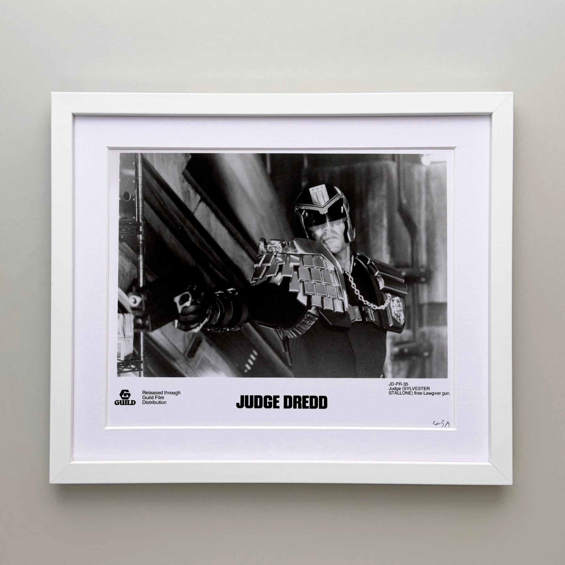 Américain Judge Dredd 1995 Publicity Film Movie Press Still Framed en vente