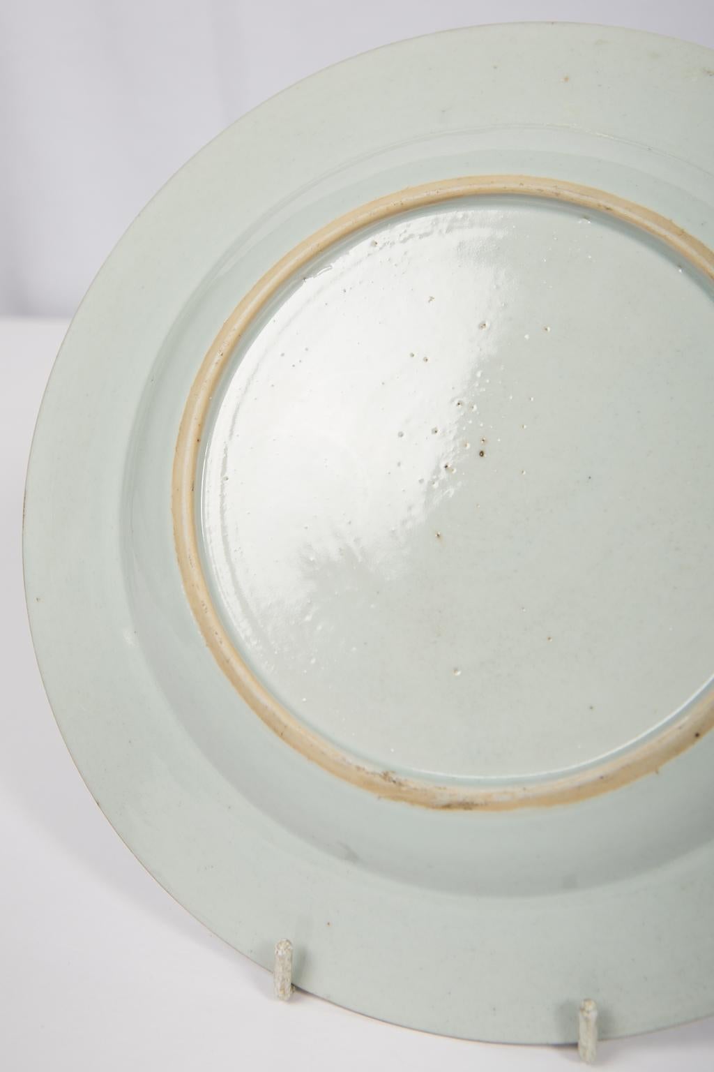 Chinese Export Porcelain Plate Judgement of Paris Made Circa 1750 For Sale 2