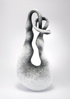 Sculpture abstraite en argile noire et blanche : Knot