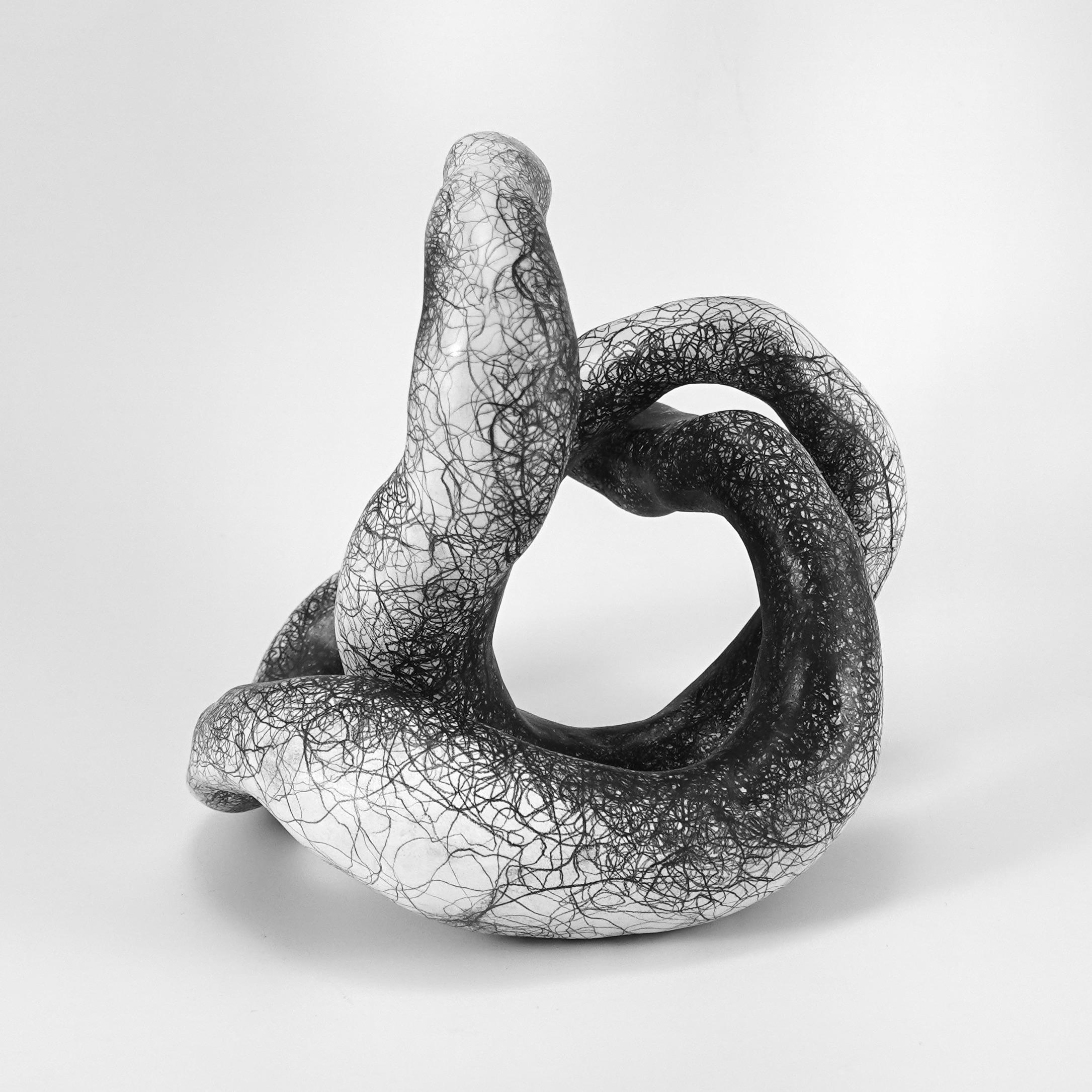 Minimal abstract, black and white sculpture: 'CENTRIC 2' - Contemporary Sculpture by Judi Tavill