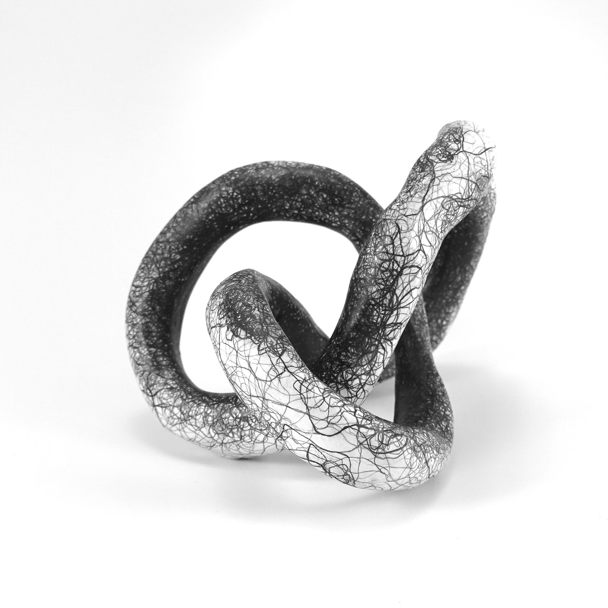 Minimal abstract, black and white sculpture: 'CENTRIC 3' - Contemporary Sculpture by Judi Tavill