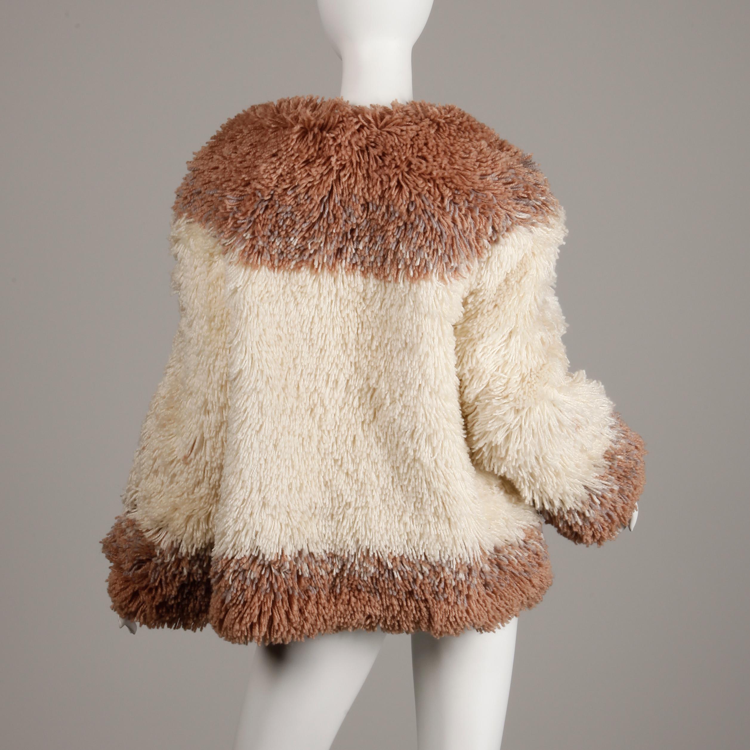 Judith Ann Vintage Schwere + warme Jacke oder Mantel aus zotteligem Woll-Kunstpelz 1980er Jahre Damen im Angebot