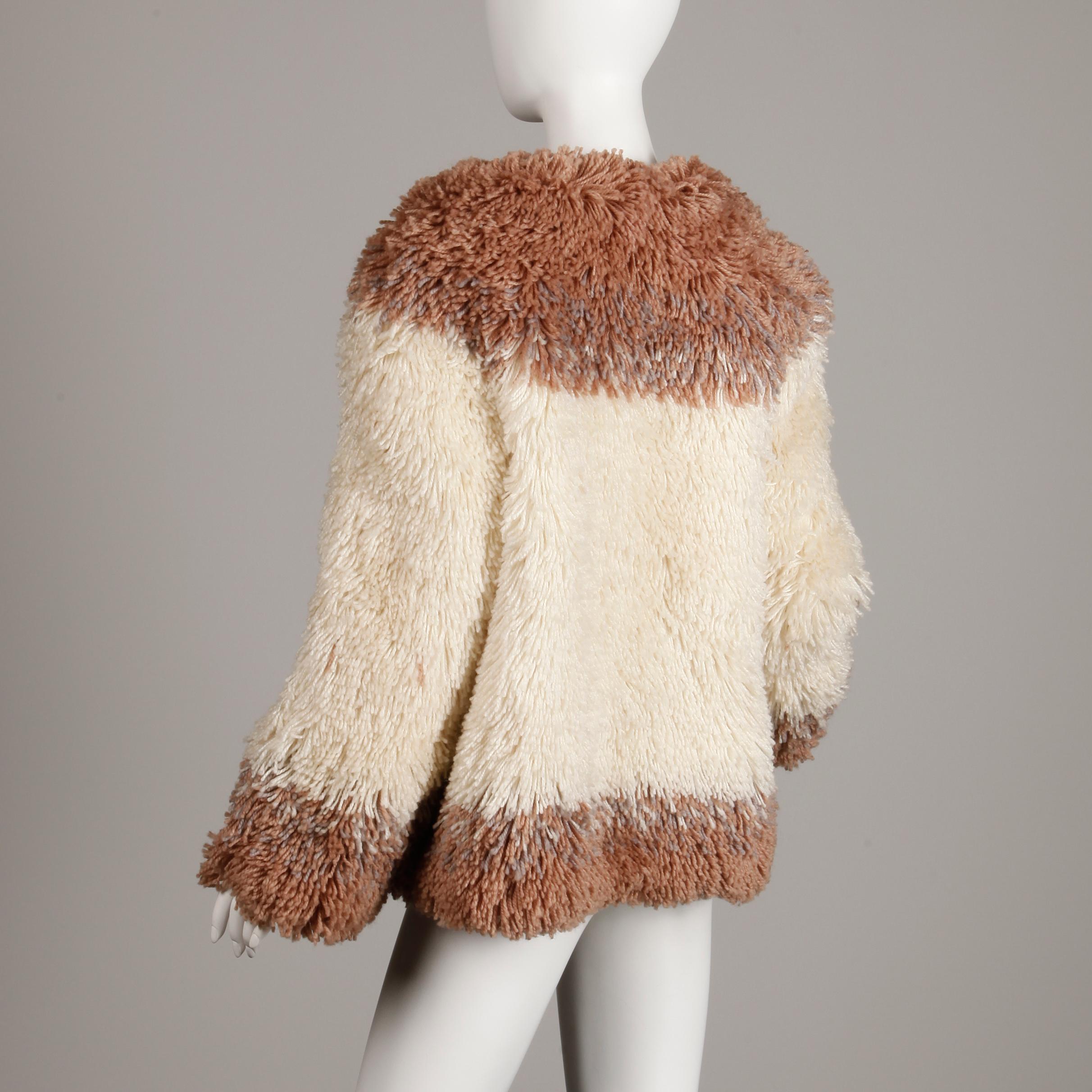 Judith Ann Vintage Schwere + warme Jacke oder Mantel aus zotteligem Woll-Kunstpelz 1980er Jahre im Angebot 3