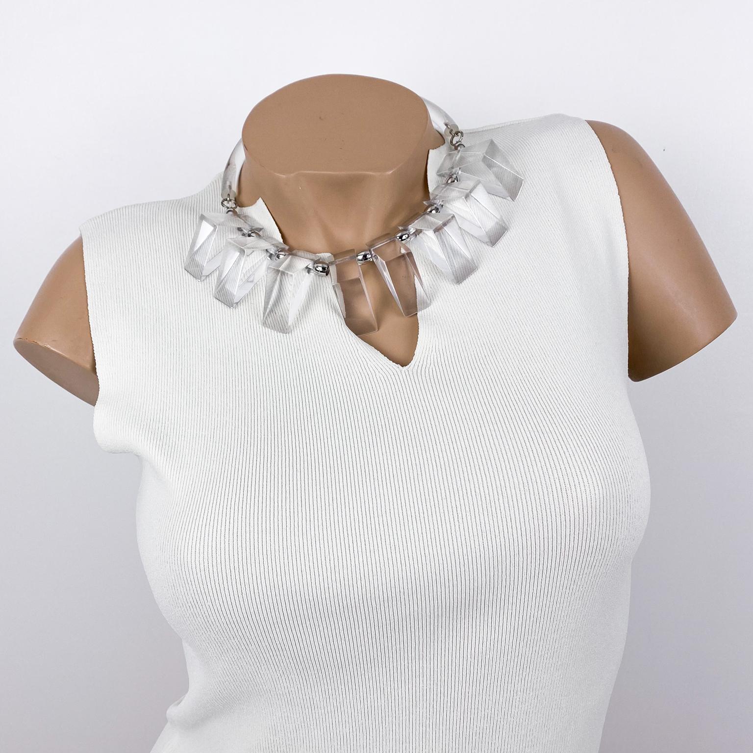 Judith Hendler designed this gorgeous, rare modernist 