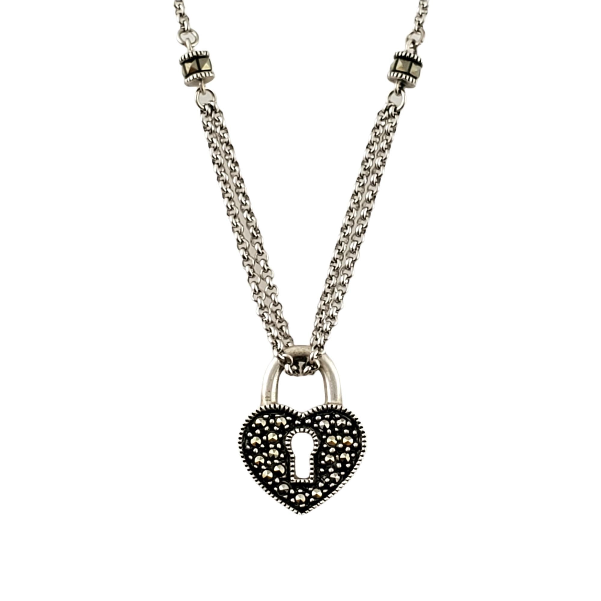 Judith Jack - Collana a catena con cuore in Marcasite in argento sterling

Questo bellissimo pezzo presenta un lucchetto a forma di cuore incrostato di marcasite e avvolto da una catena con accenti di marcasite.

La catena misura circa 18
