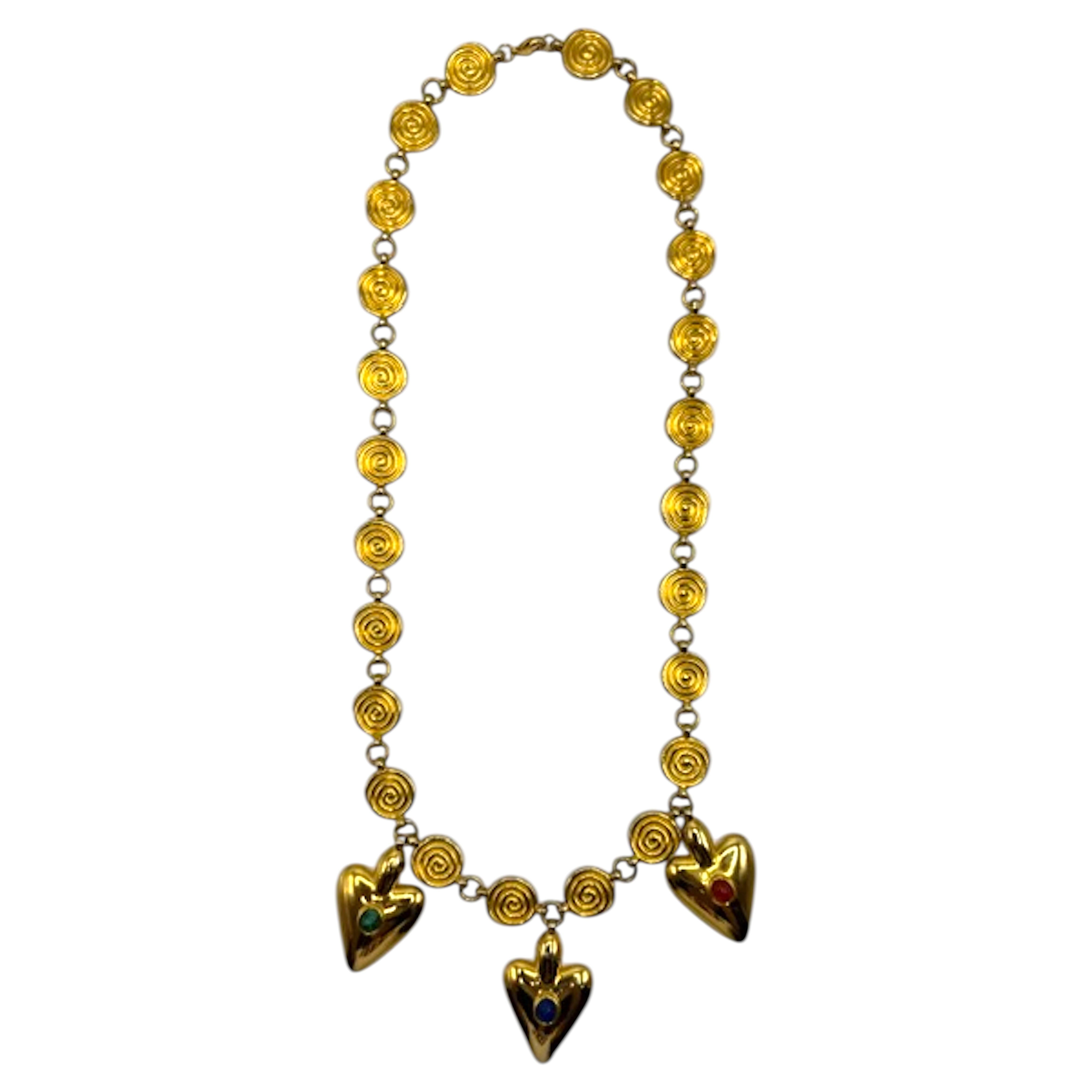 Judith Leiber, anni ’80 - ’90: collana lunga con ciondolo a forma di cuore dorato