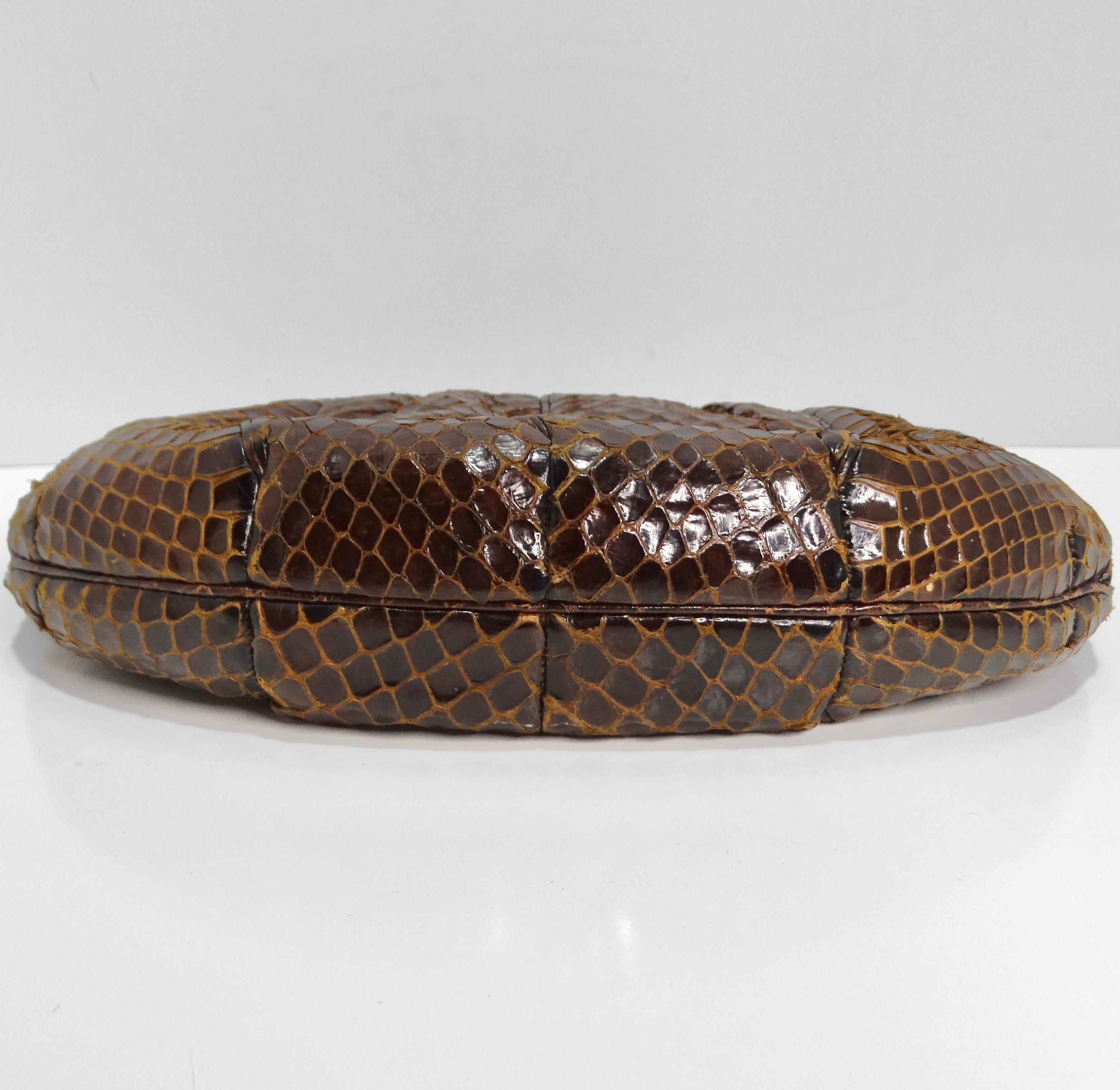 Judith Leiber 1980 - Pochette gaufrée en peau de serpent - Brown Unisexe en vente