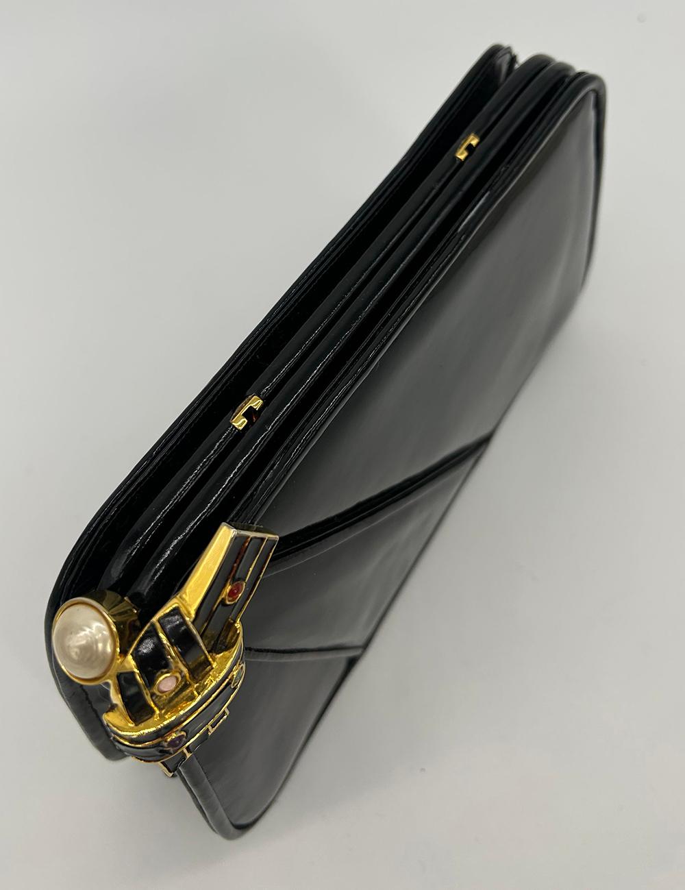 Judith Leiber Black Patent Leather Clutch For Sale 4