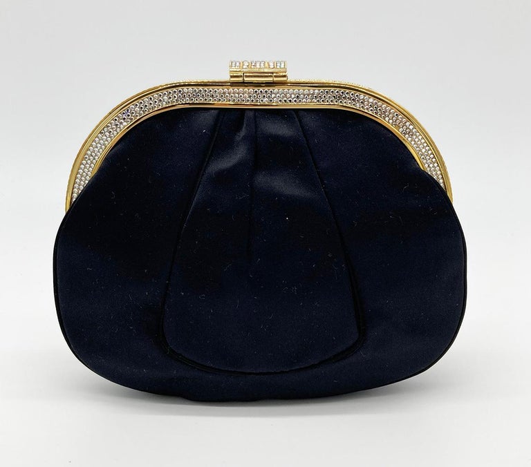 Judith Leiber Black Silk Swarovski Crystal Top Evening Bag Clutch In Excellent Condition For Sale In Philadelphia, PA