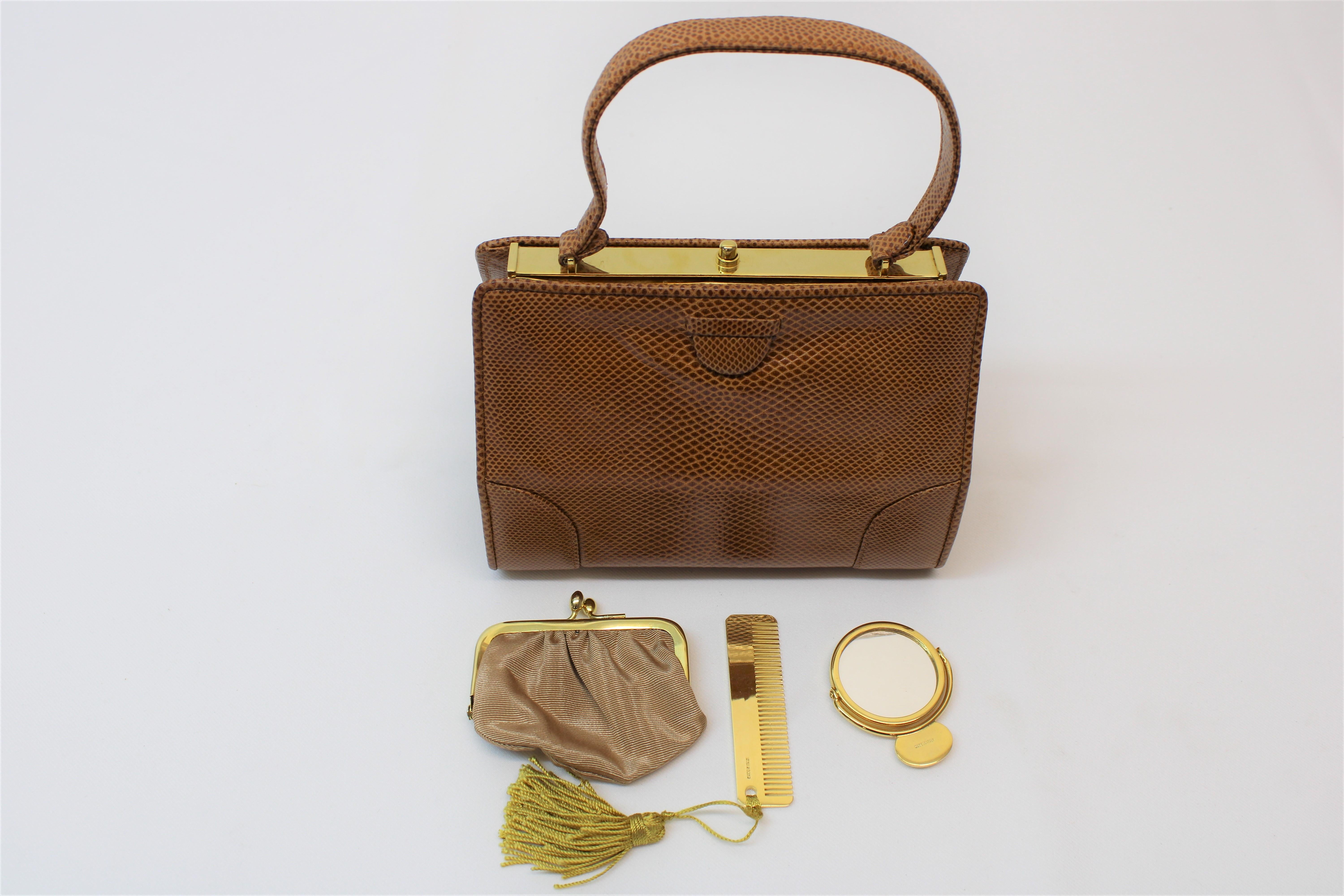 Judith Leiber Brown Purse In Good Condition For Sale In San Francisco, CA