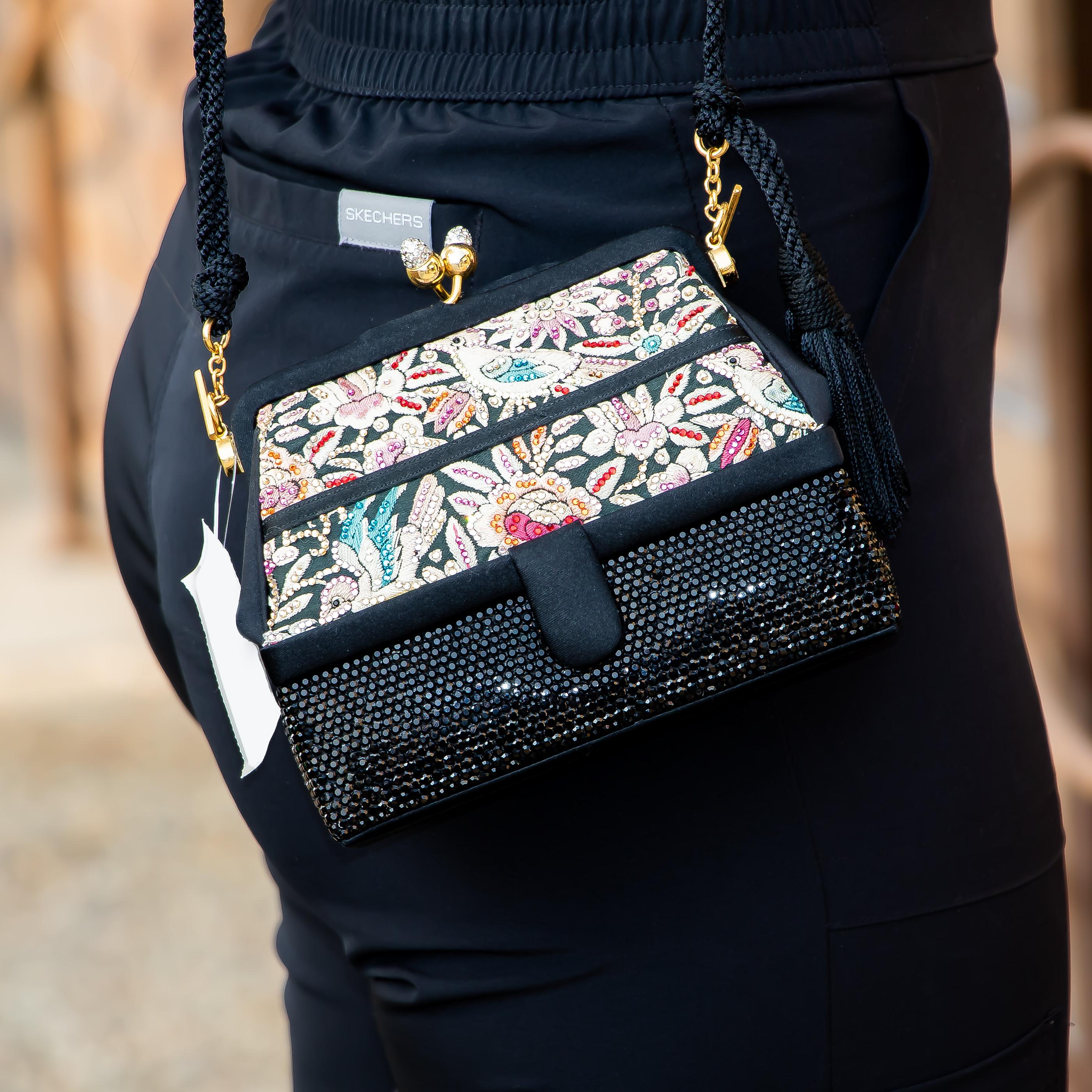 Judith Leiber Couture Collectible Multicolored Embroidered & Bedazzled Handbag In Good Condition In Carlsbad, CA