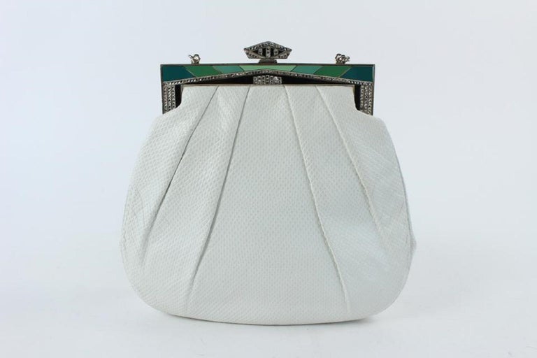 Judith Leiber Crossbody Karung Crystal 16mz0724 White Lizard Skin Leather  In Good Condition For Sale In Dix hills, NY