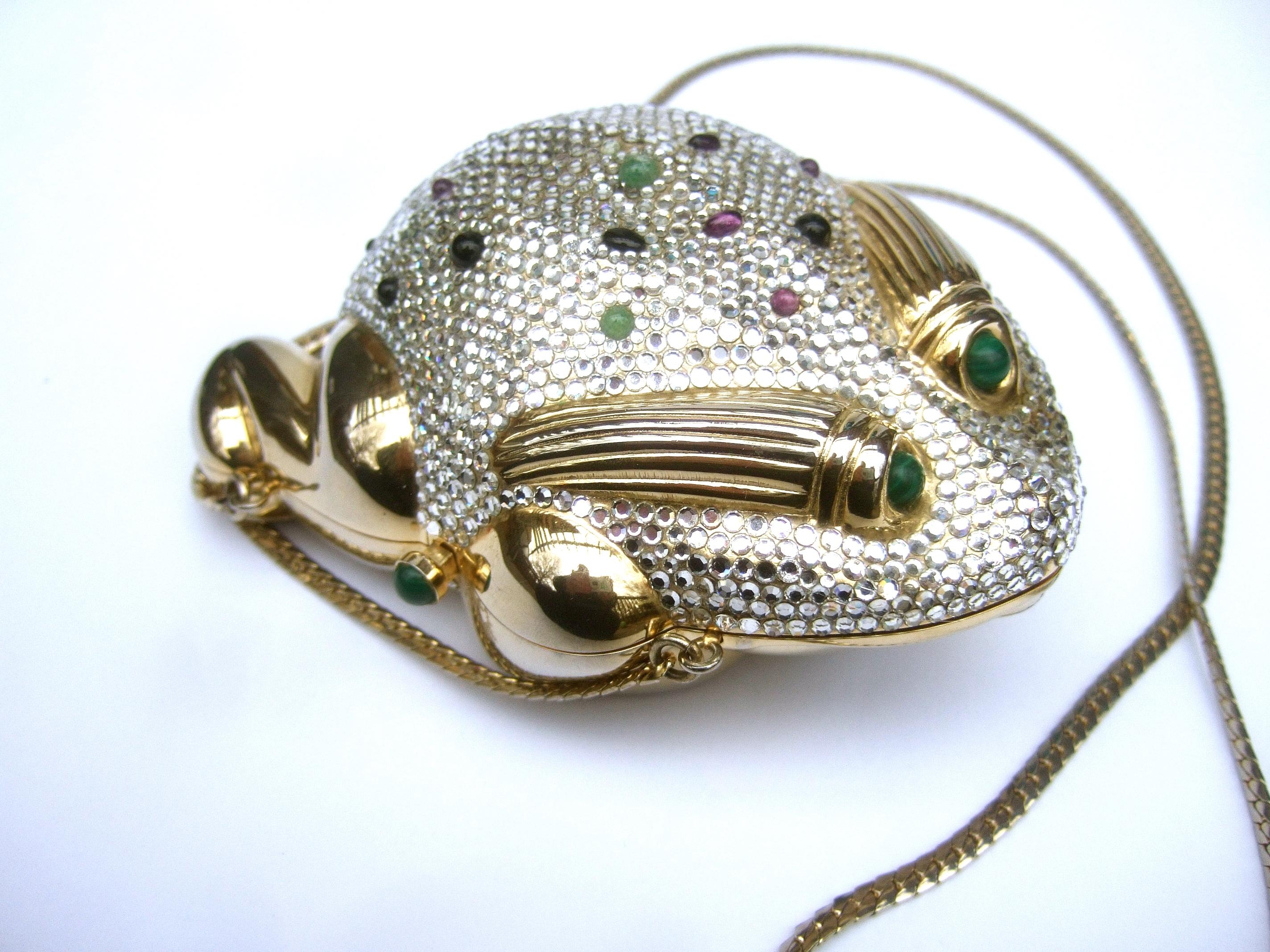 Judith Leiber Crystal Jeweled Frog Minaudière c 1980s In Good Condition For Sale In University City, MO