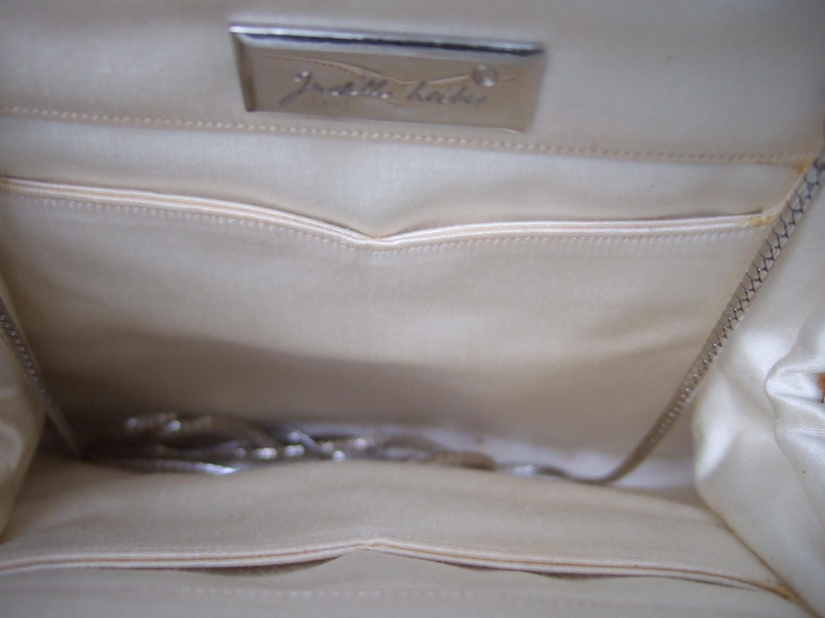 Judith Leiber Elegant White Karung Leather Clutch - Shoulder Bag c 1980s For Sale 5