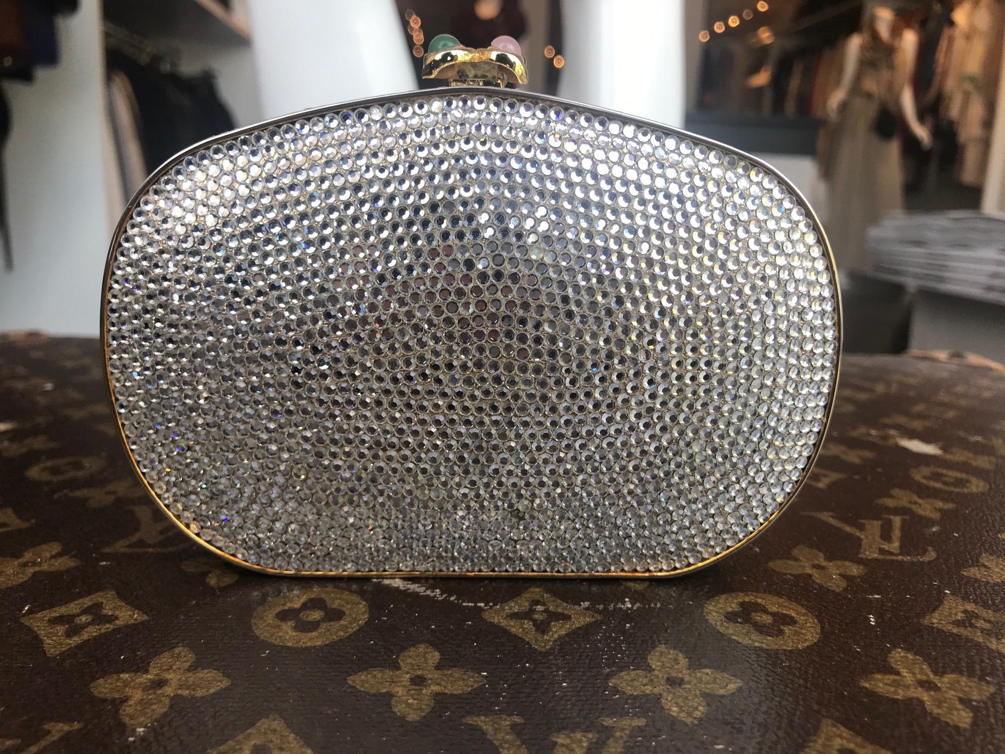 Judith Leiber Embellished Evening Box Clutch In Excellent Condition For Sale In Roslyn, NY