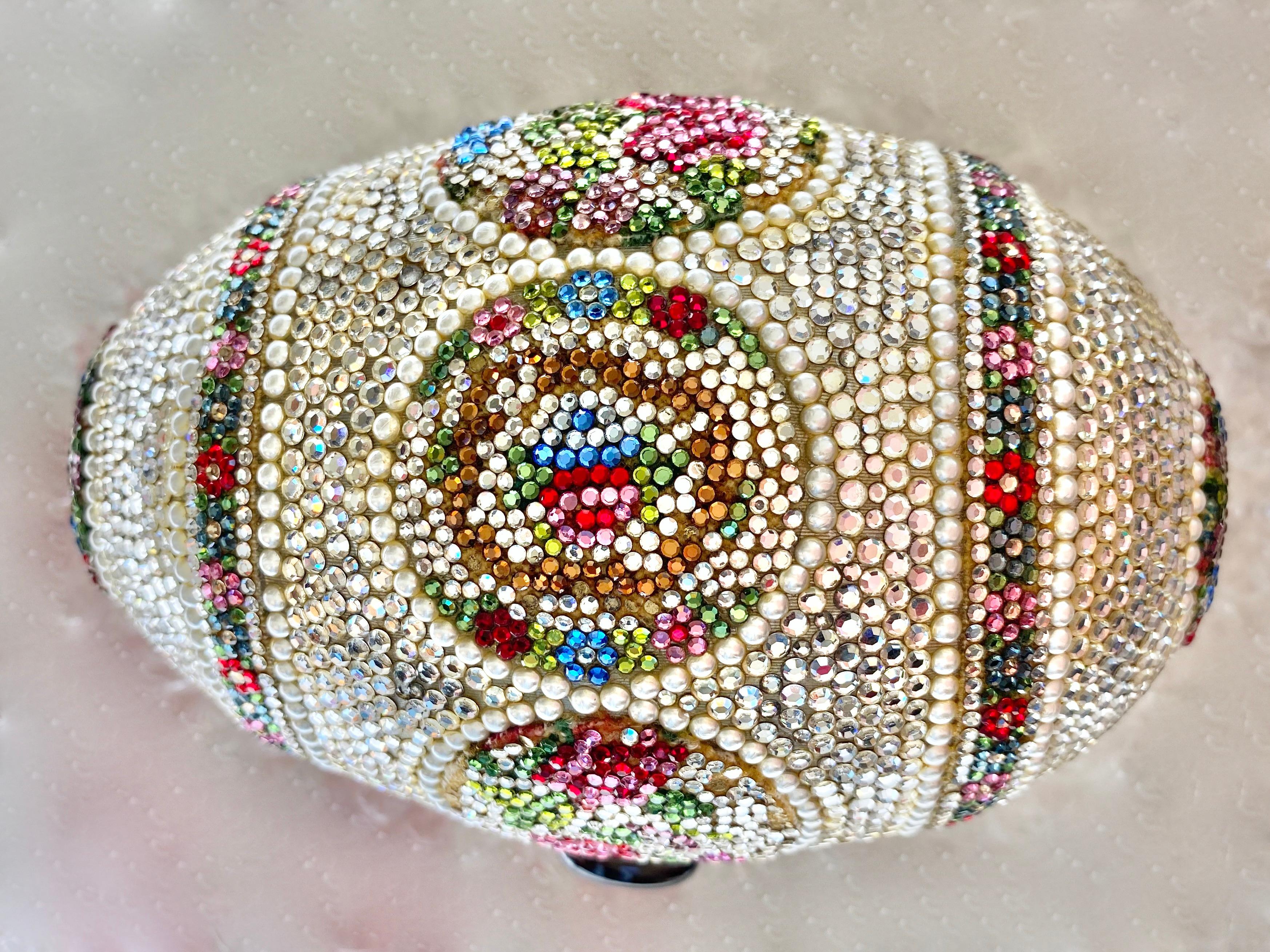 Women's Judith Leiber Faberge Egg Minaudiere Clutch Shoulder Bag Swarovski Crystals For Sale