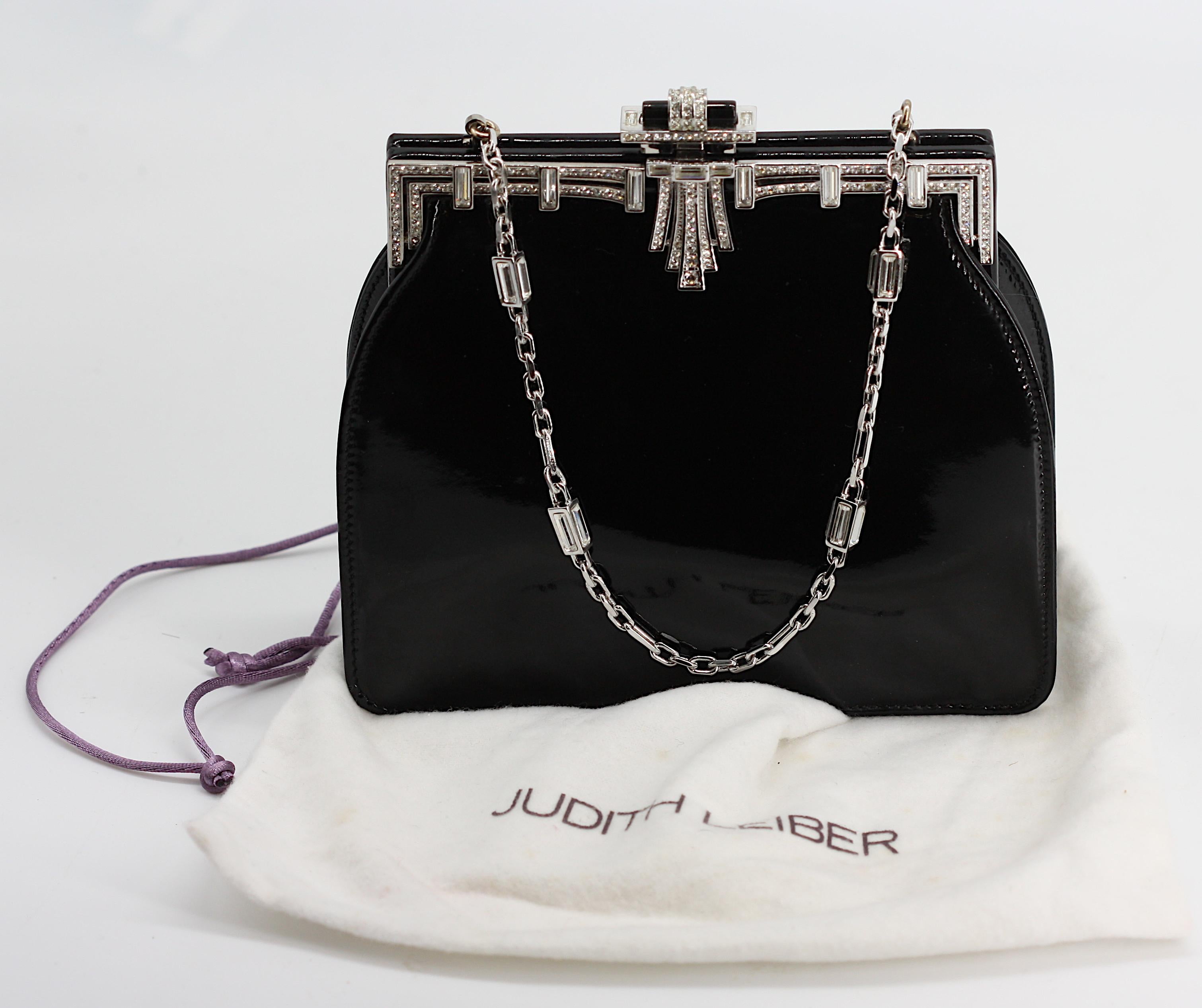 Bolso de noche Judith Leiber de piel Patton montado con diamantes de imitación en venta 1