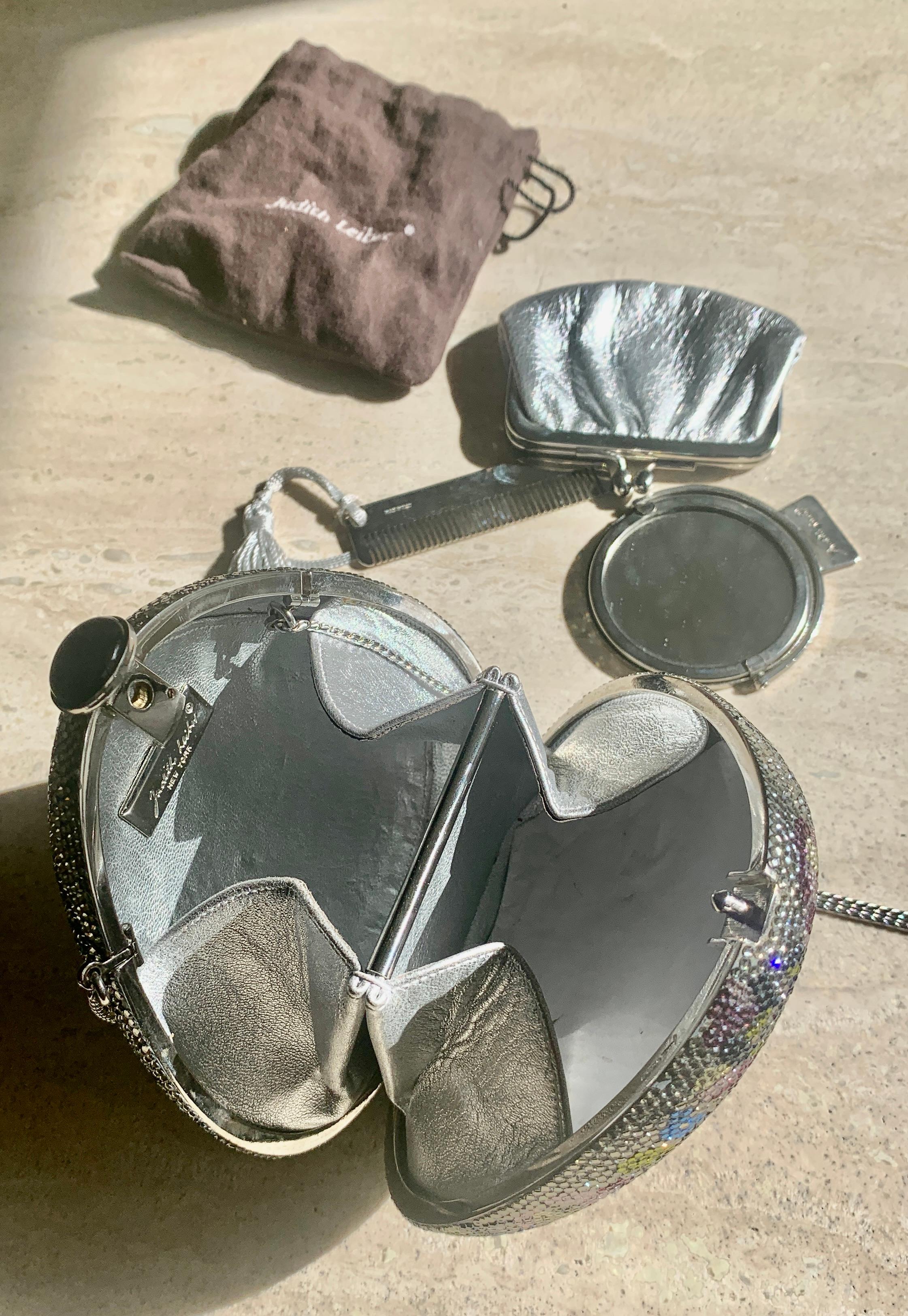 Taille mixte Sac à main Judith Leiber en vente