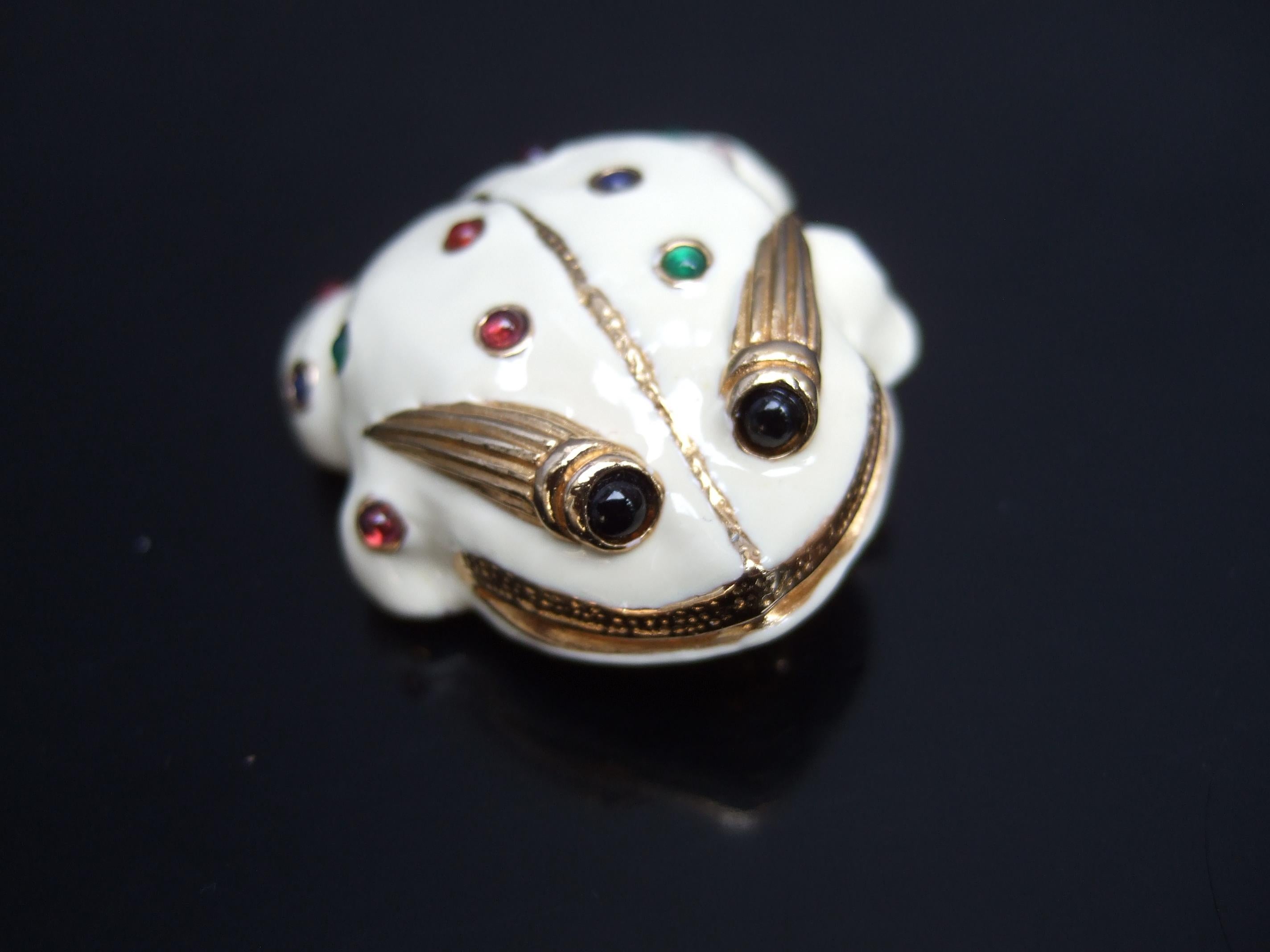 Judith Leiber Glass Cabochon Enamel Frog Brooch & Earrings Set c 1980s  For Sale 2