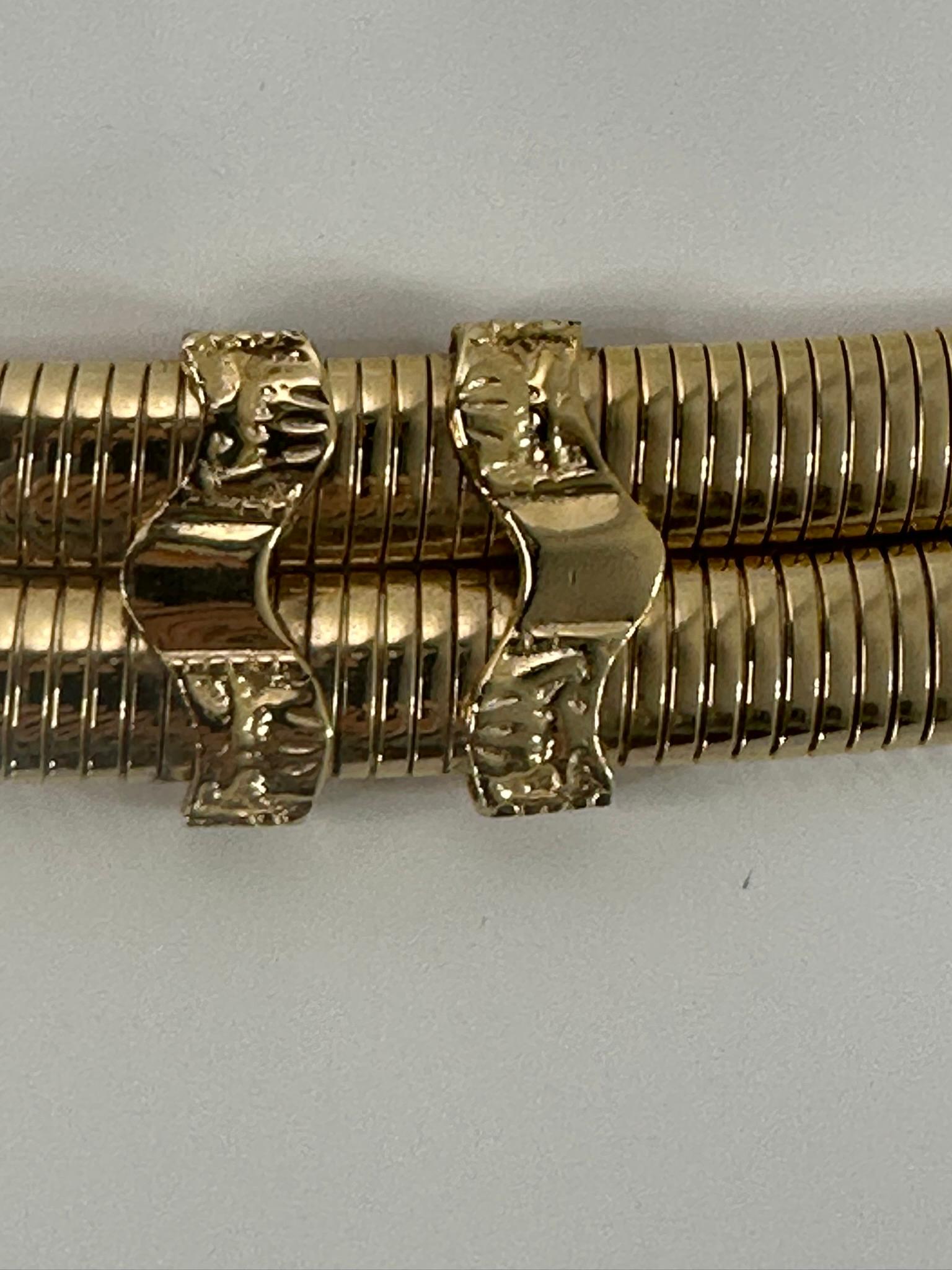 Judith Leiber, fibbia a testa di leone in metallo dorato con espansione  Cintura in vendita 6