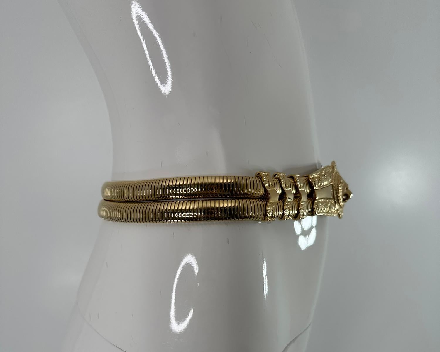 Marrone Judith Leiber, fibbia a testa di leone in metallo dorato con espansione  Cintura in vendita