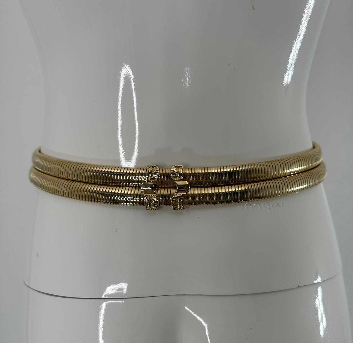 Donna Judith Leiber, fibbia a testa di leone in metallo dorato con espansione  Cintura in vendita