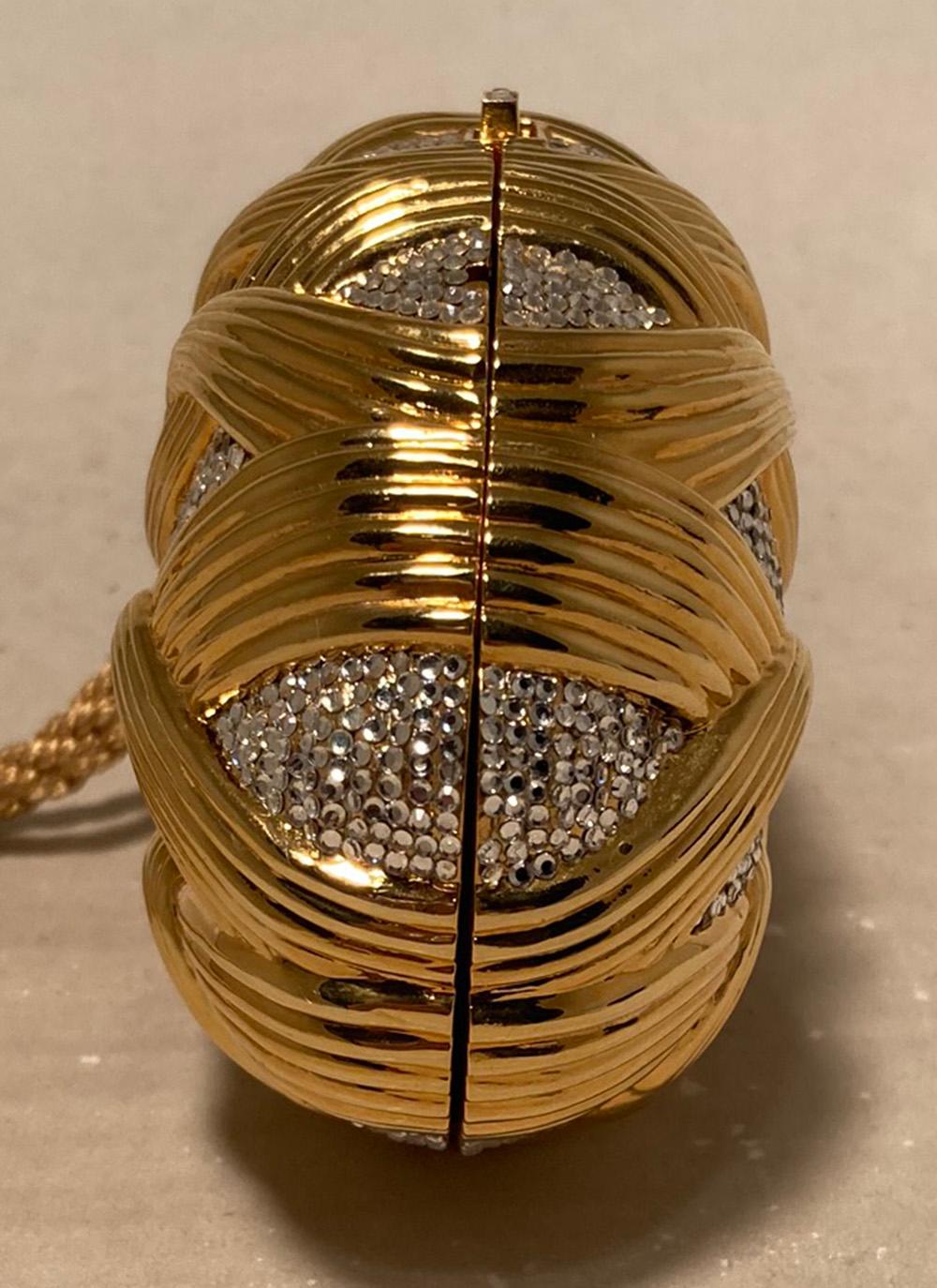 Judith Leiber Gold Oval Basket Weave Swarovski Crystal Minaudiere Evening Bag In Excellent Condition In Philadelphia, PA