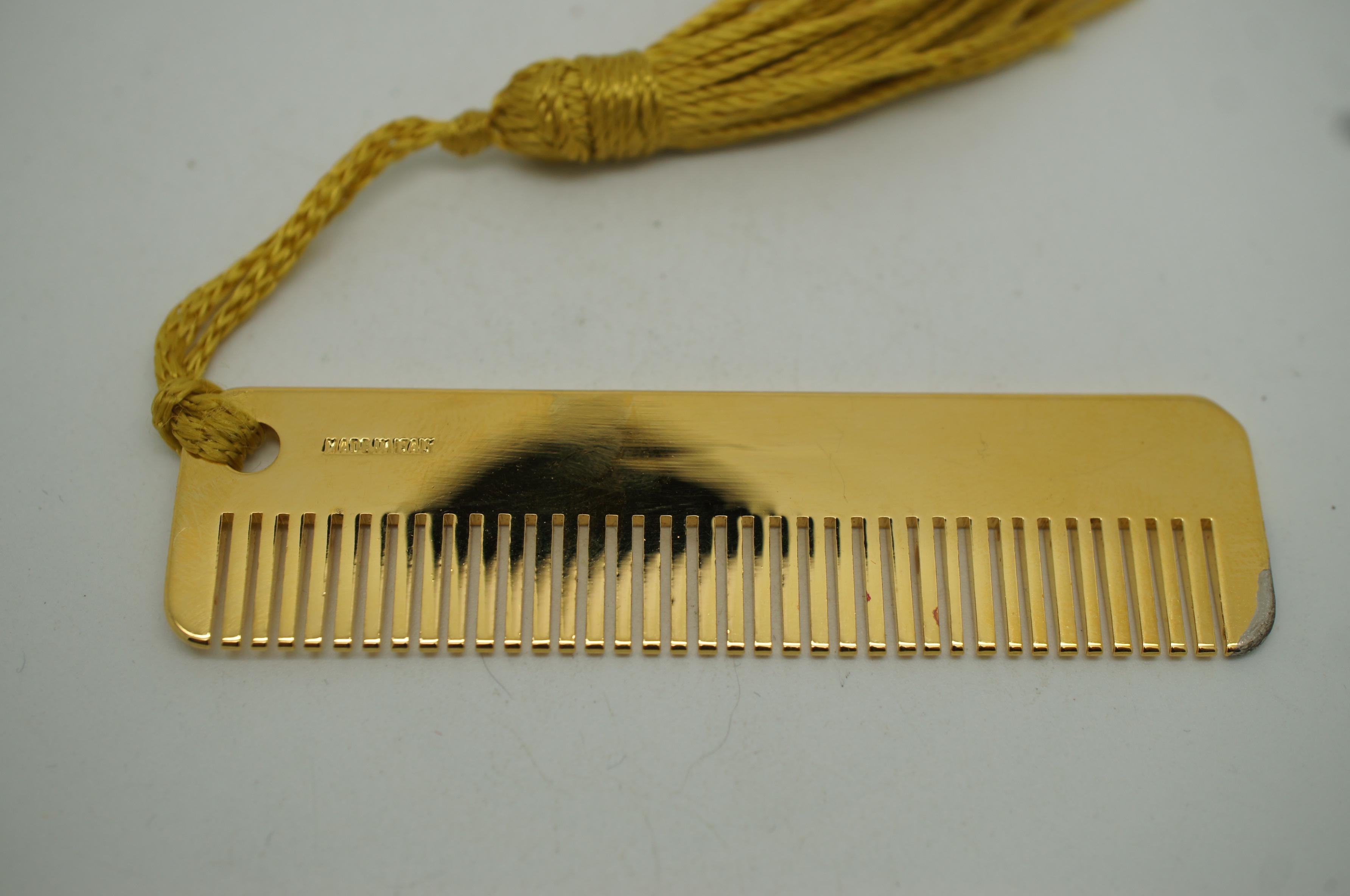 Judith Leiber Gold Tone Pocket Comb & Jade Acorn Key Chain Clip 5
