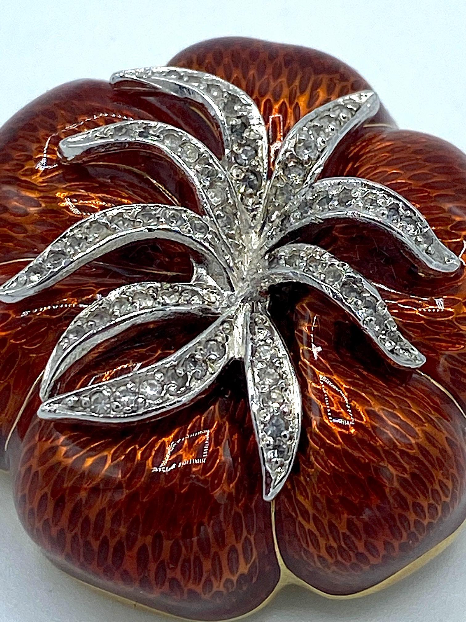 Judith Leiber Honey Amber Enamel on Gold Flower Brooch In Excellent Condition In New York, NY