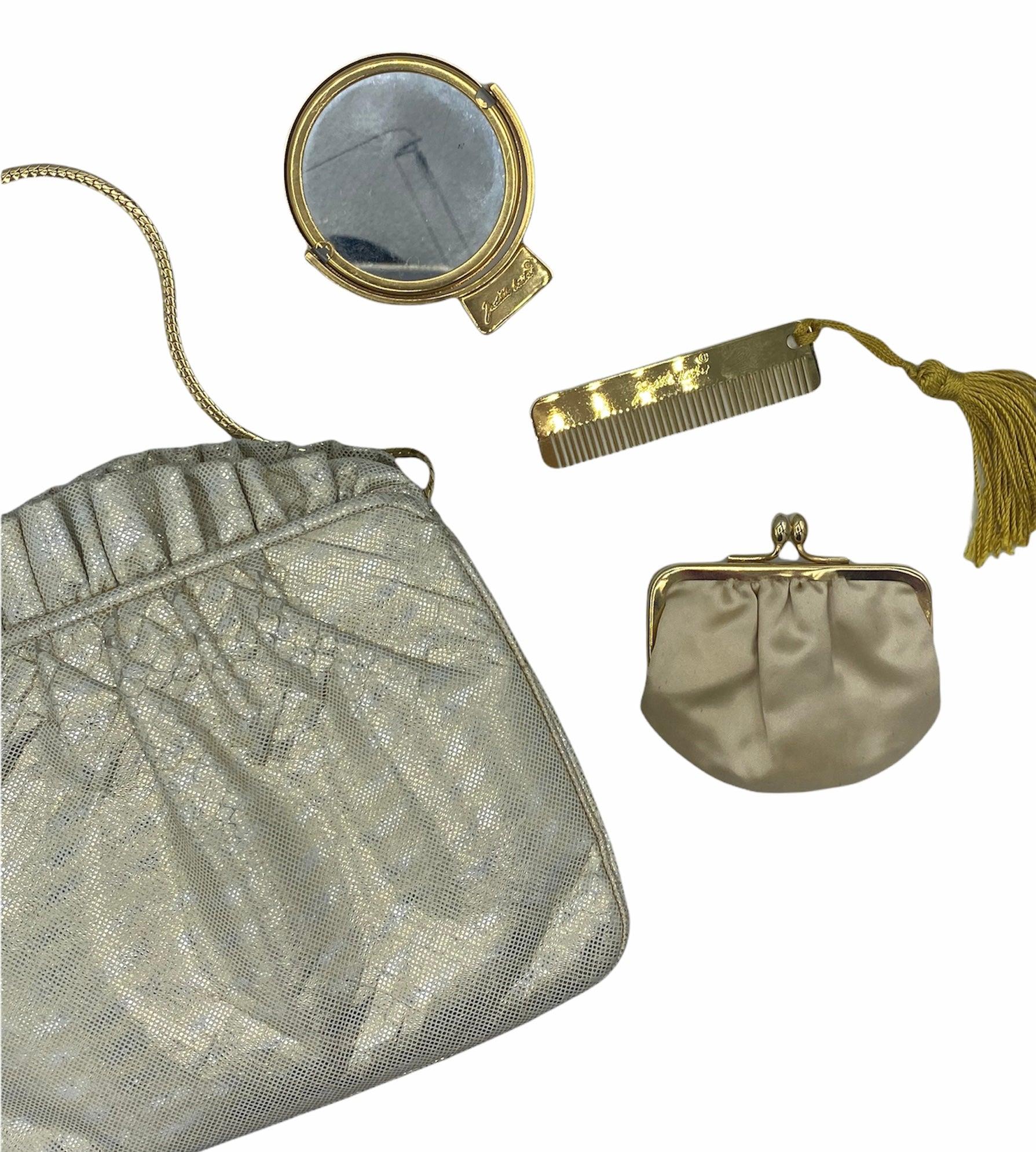 Judith Leiber Iridescent White Evening Clutch with Chain, 1980s In Excellent Condition For Sale In Los Angeles, CA