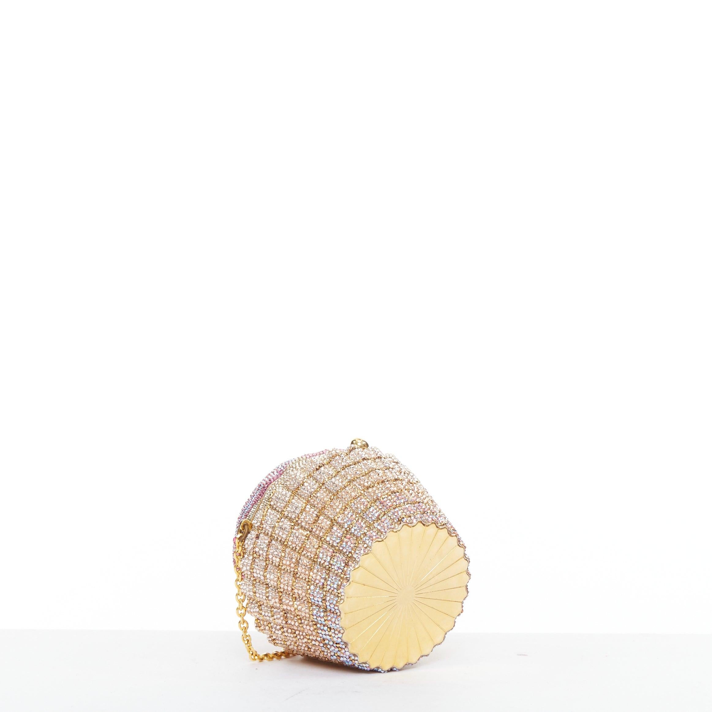 Pochette minaudiere Say Yes di JUDITH LEIBER in edizione limitata con cupcake alla fragola in vendita 2