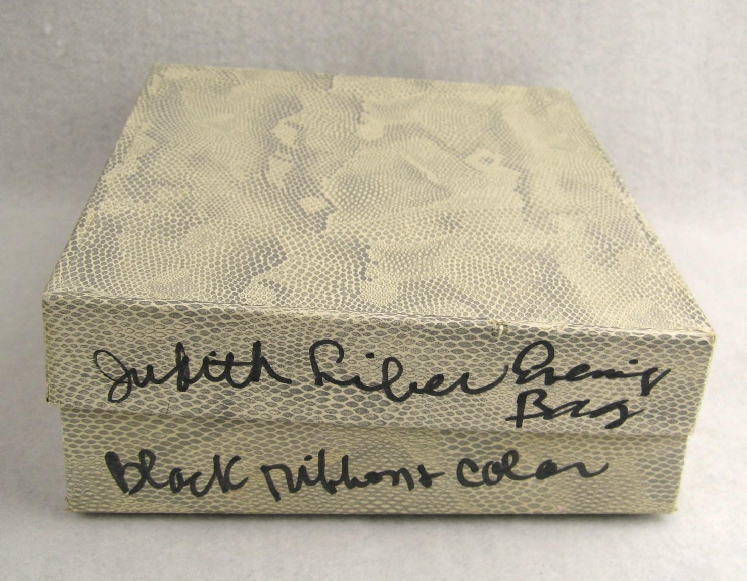 Judith Leiber Lizard Leather Evening Bag Handbag Clutch - Semi - Precious Stones For Sale 8