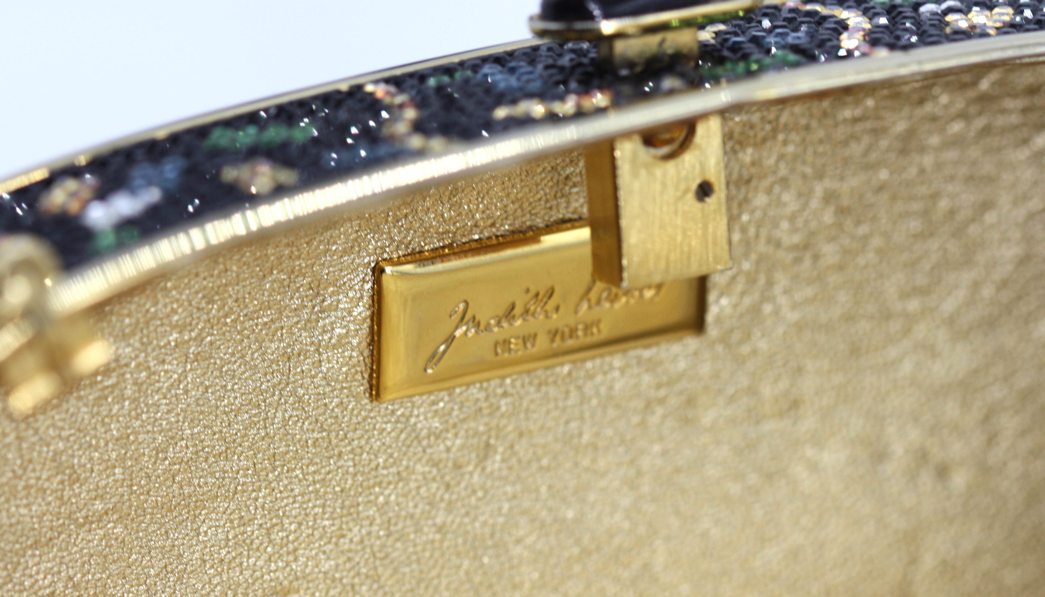 Judith Leiber Minaudiere Evening Bag In Good Condition For Sale In West Palm Beach, FL
