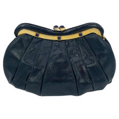 Bolso de mano Judith Leiber de lagarto azul marino y piedra de lapislázuli