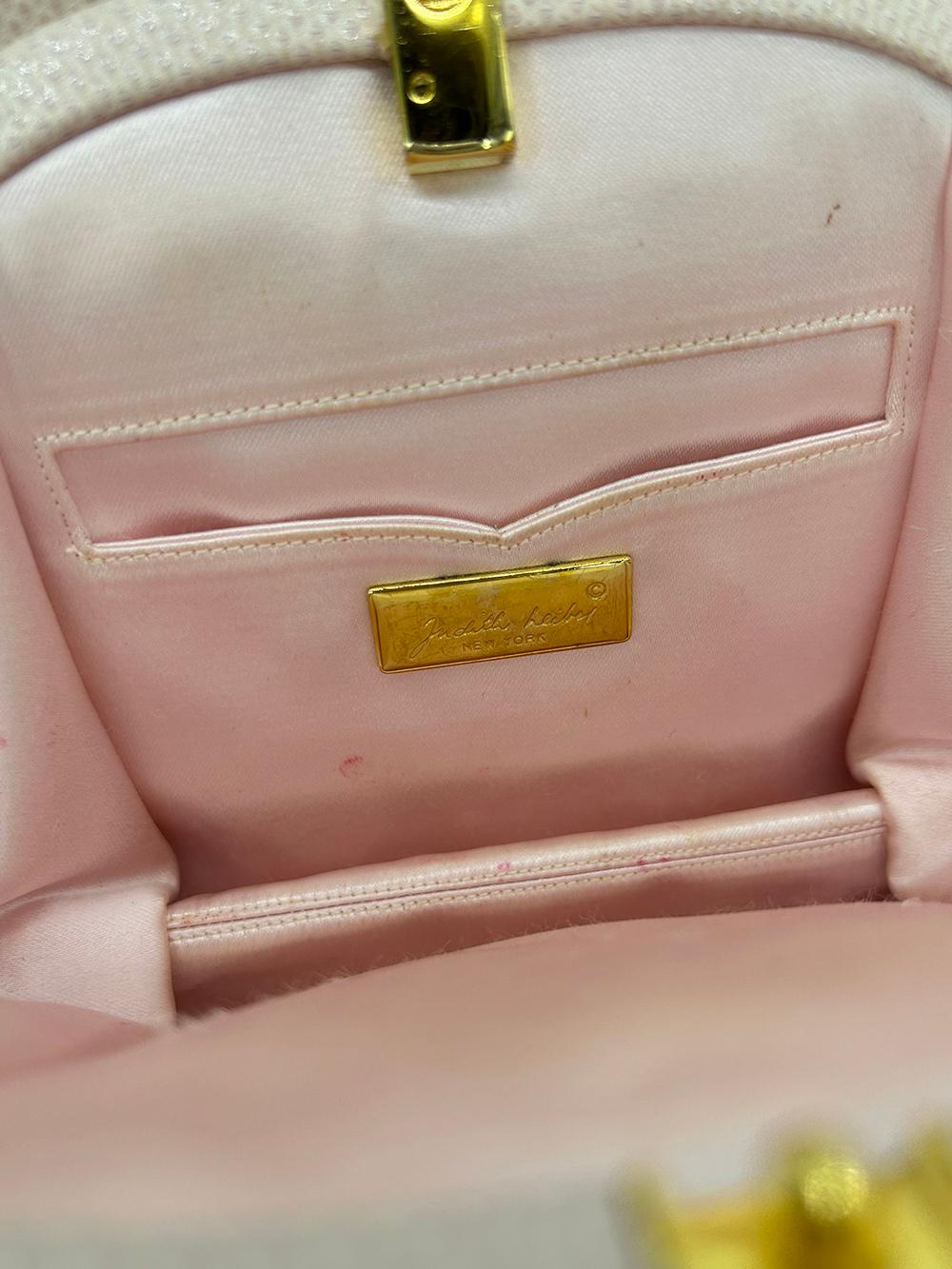 Borsa Judith Leiber con tracolla in cristallo e lucertola rosa in vendita 8