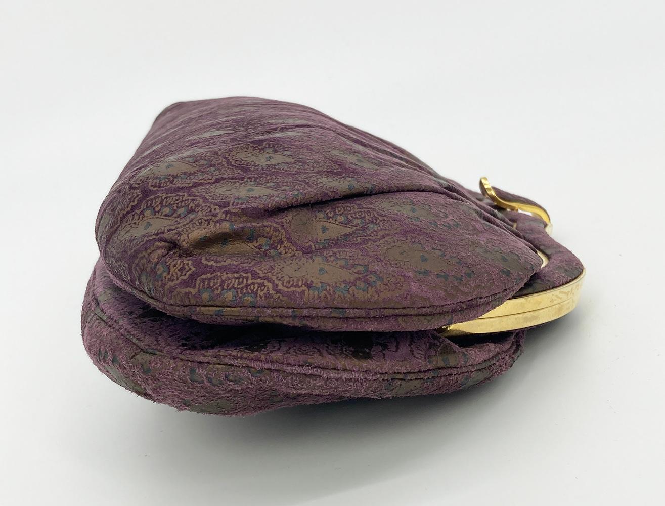 Judith Leiber Purple Embossed Suede Clutch In Good Condition In Philadelphia, PA
