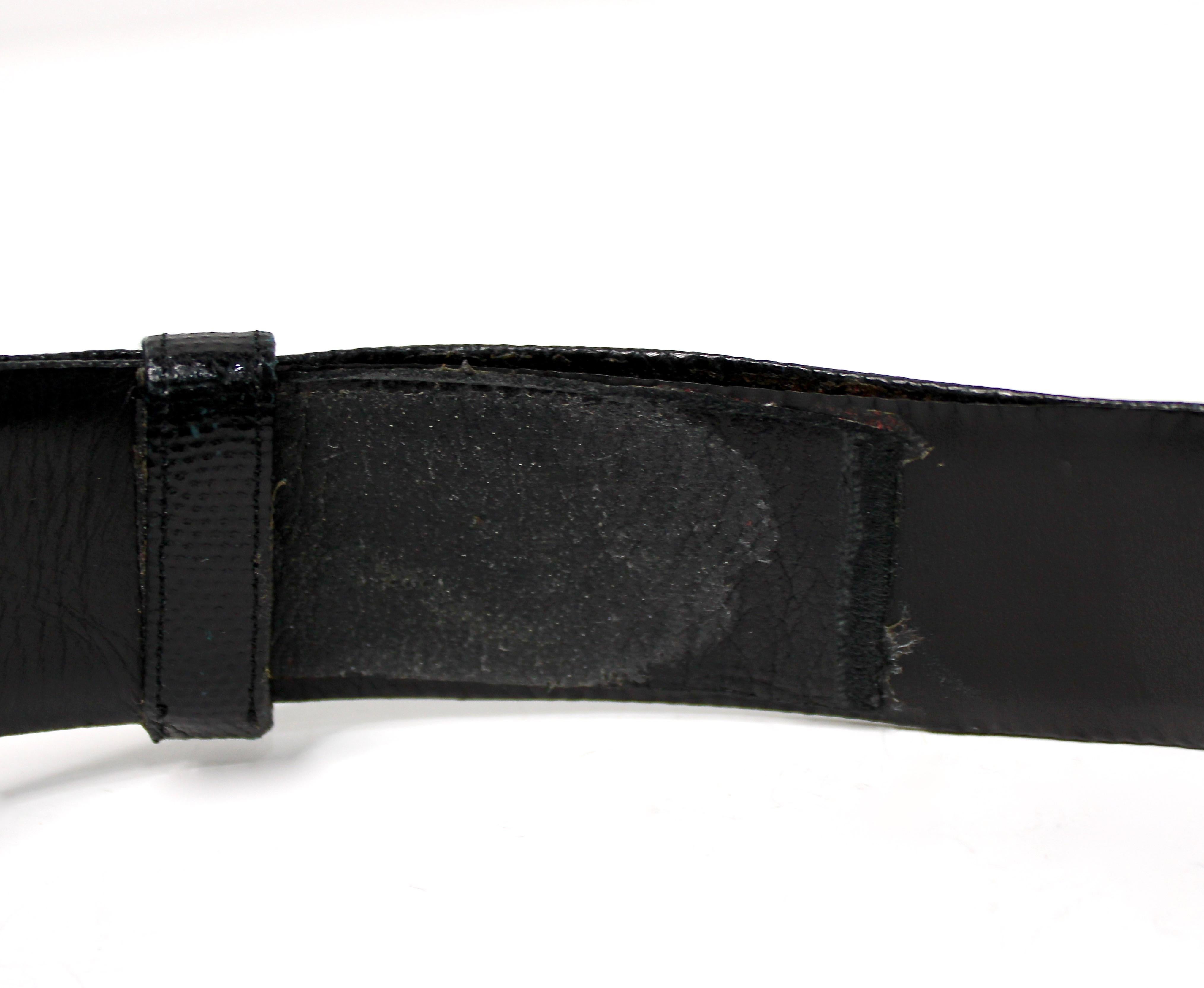 Judith Leiber Römische Münze Schwarzer Schlangenhaut Ledergürtel circa 1980s im Angebot 3