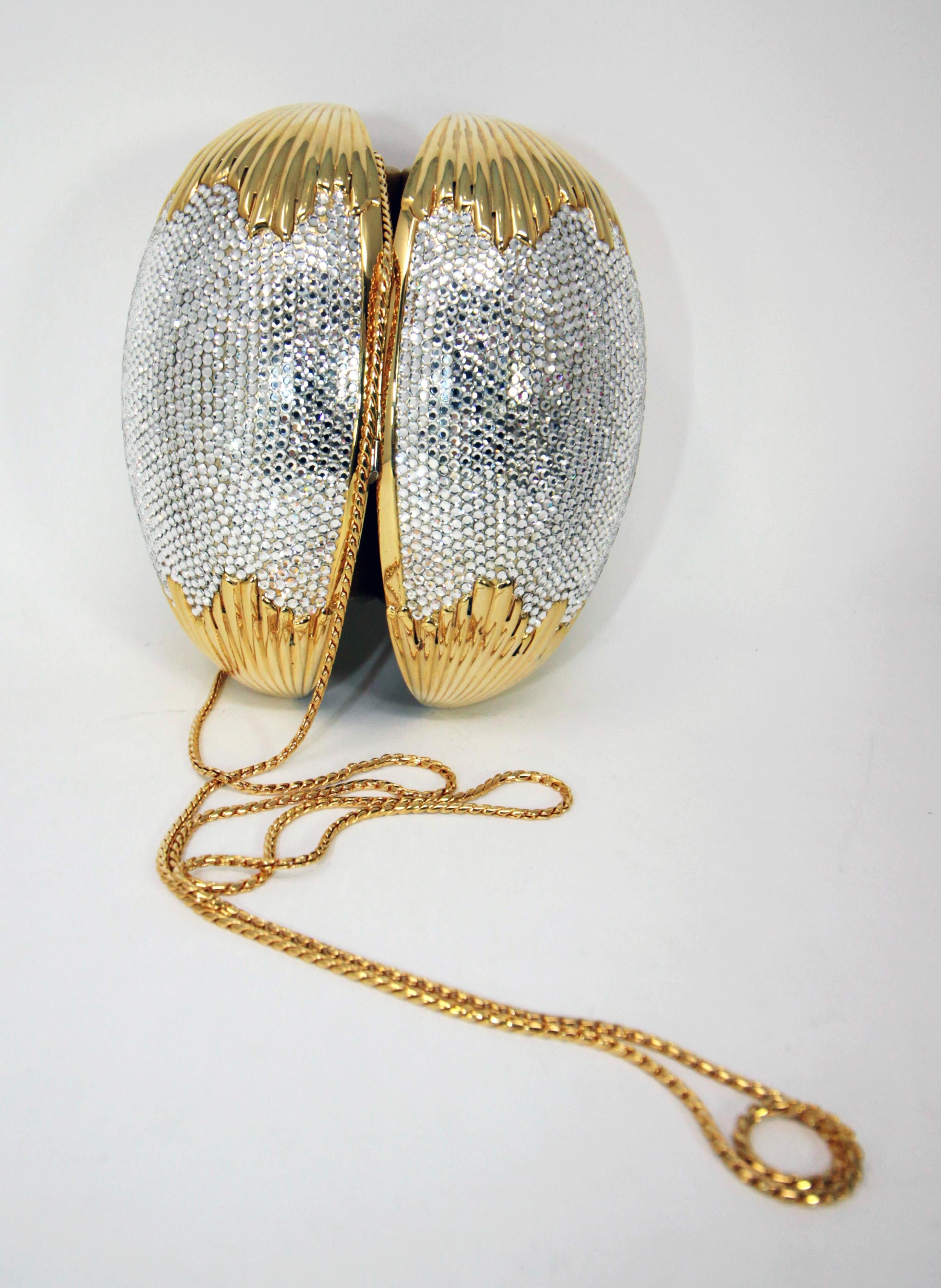 Borsa da sera con uovo di cristallo di Judith Leiber Swarovski In condizioni buone in vendita a Scottsdale, AZ