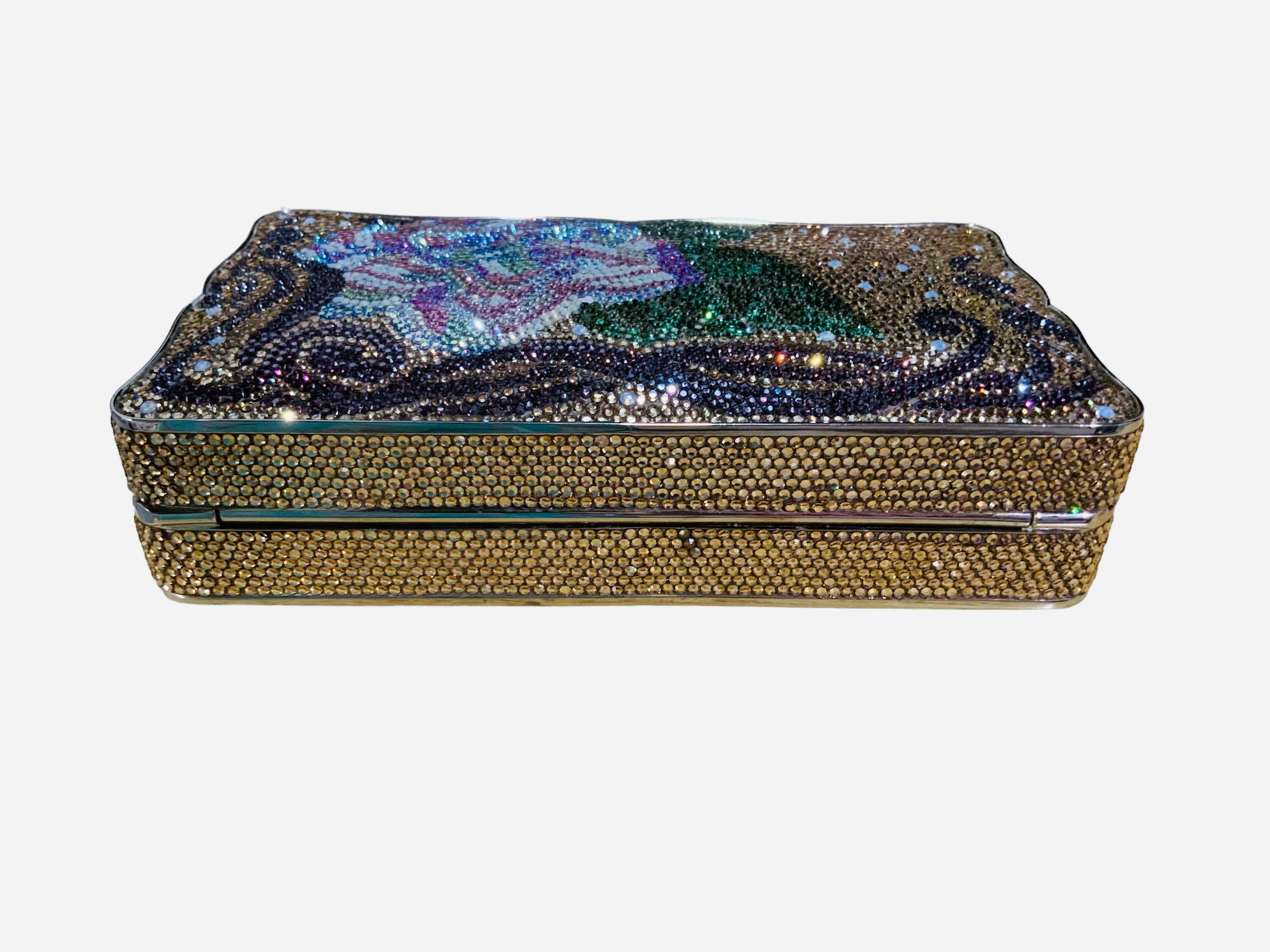 Judith Leiber Swarovski Crystal Floral Minaudiere / Clutch  In Good Condition In Guaynabo, PR