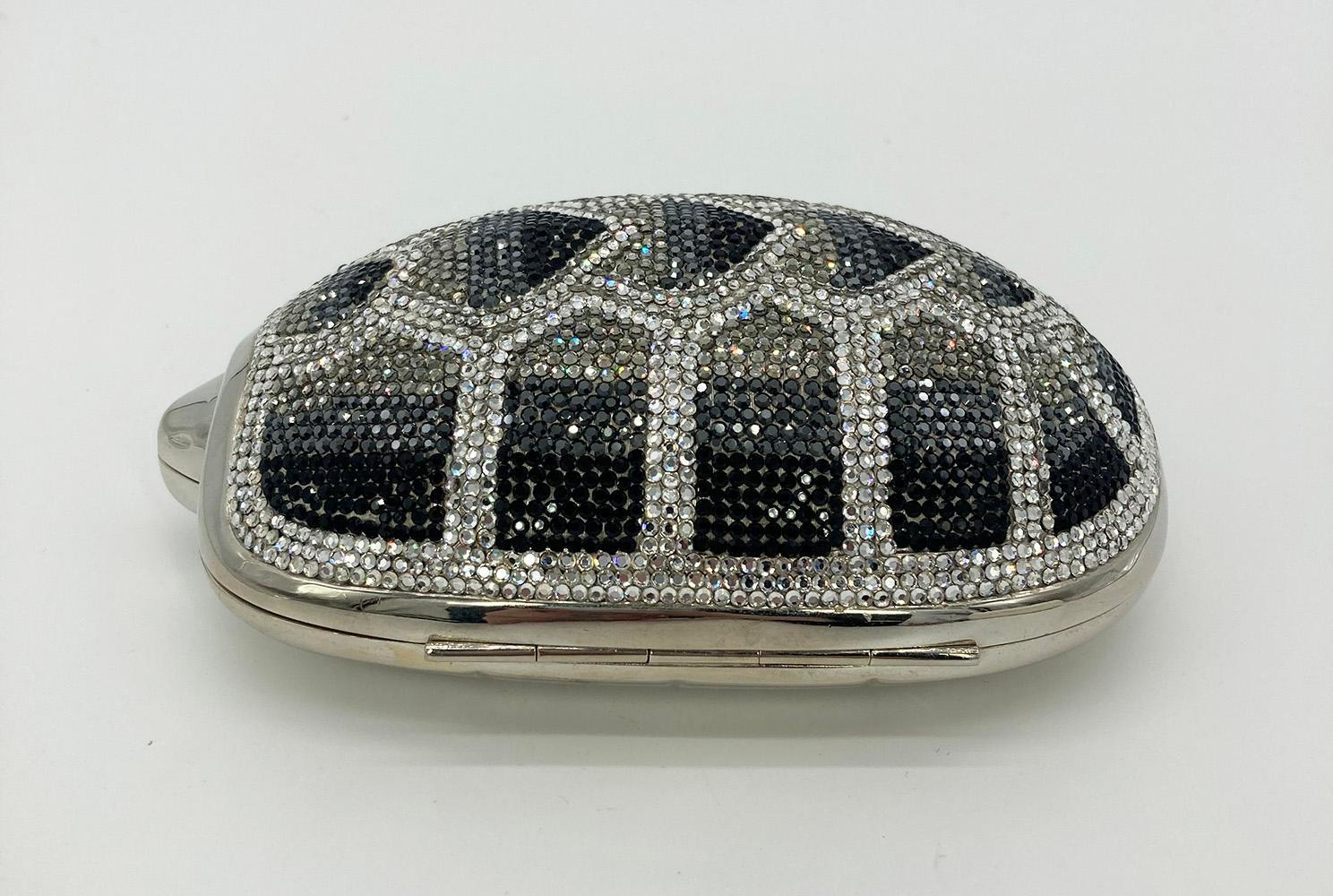 Judith Leiber Minaudière tortue en cristal Swarovski Pour femmes en vente