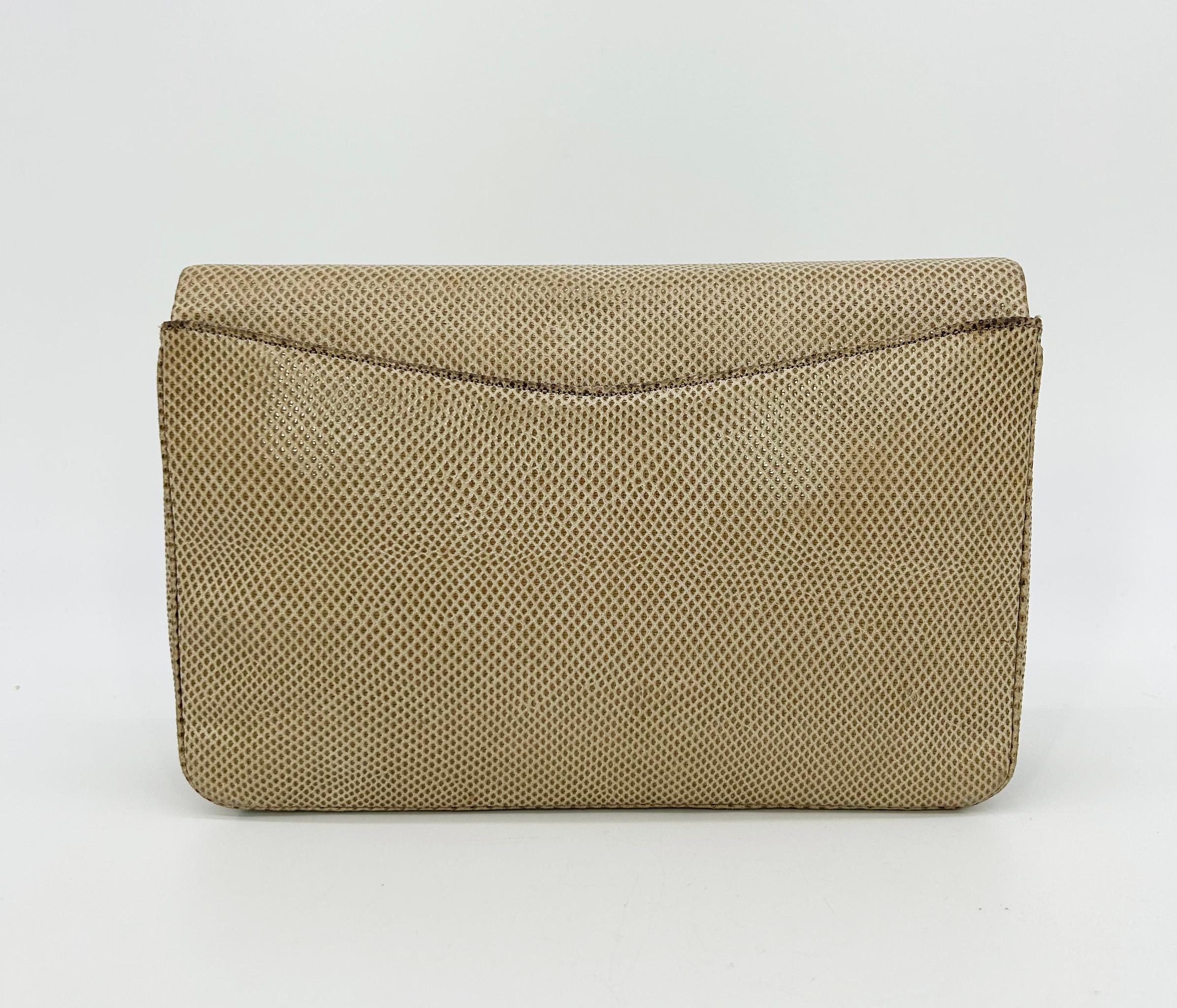 Judith Leiber Vintage Tan Lagarto Plata Antiguo Deco Rhinestone Clutch en Bueno estado para la venta en Philadelphia, PA