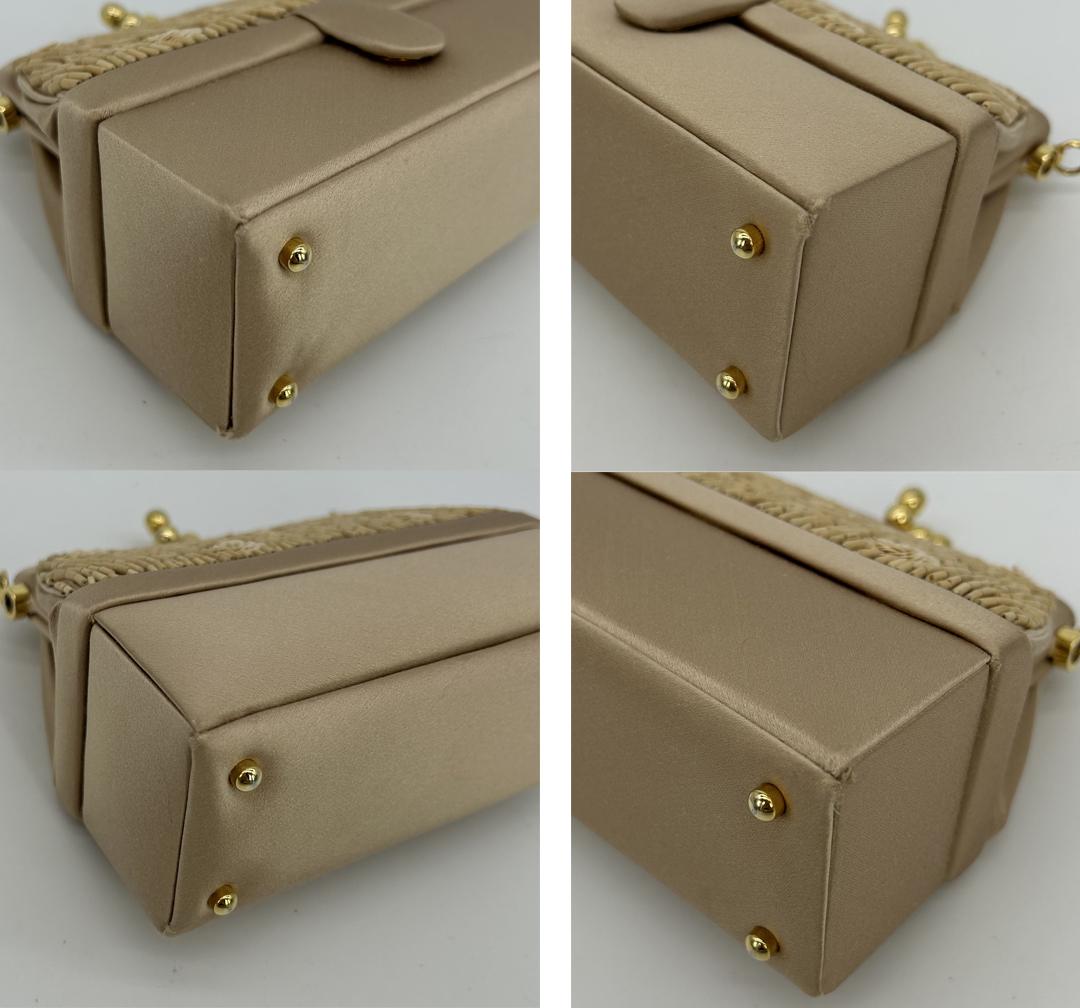 Judith Leiber Vintage Tan Silk Wood Bead Sequin Two Tier Minaudiere Bag For Sale 7