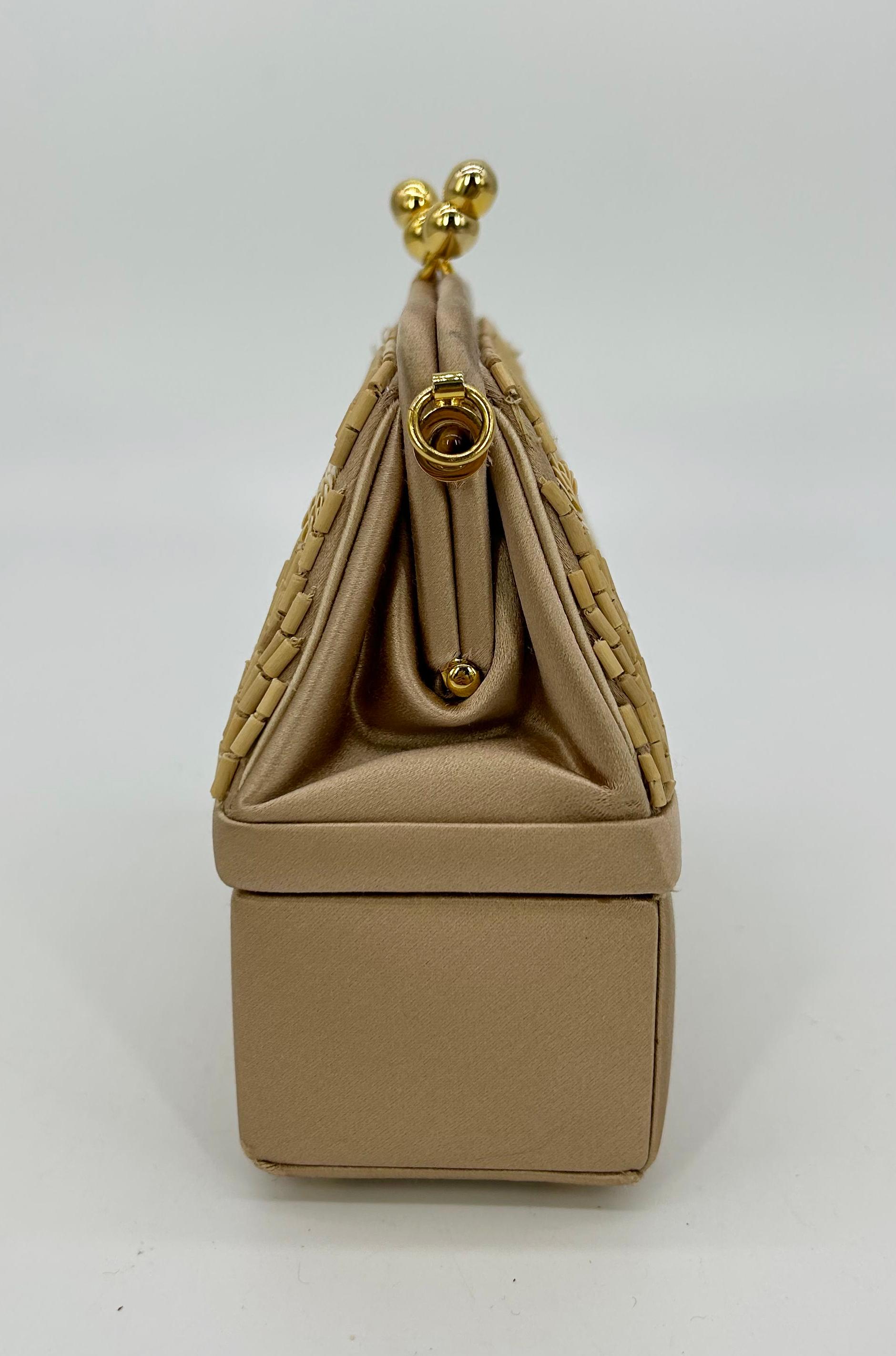 Judith Leiber Vintage Tan Silk Wood Bead Sequin Two Tier Minaudiere Bag In Good Condition For Sale In Philadelphia, PA